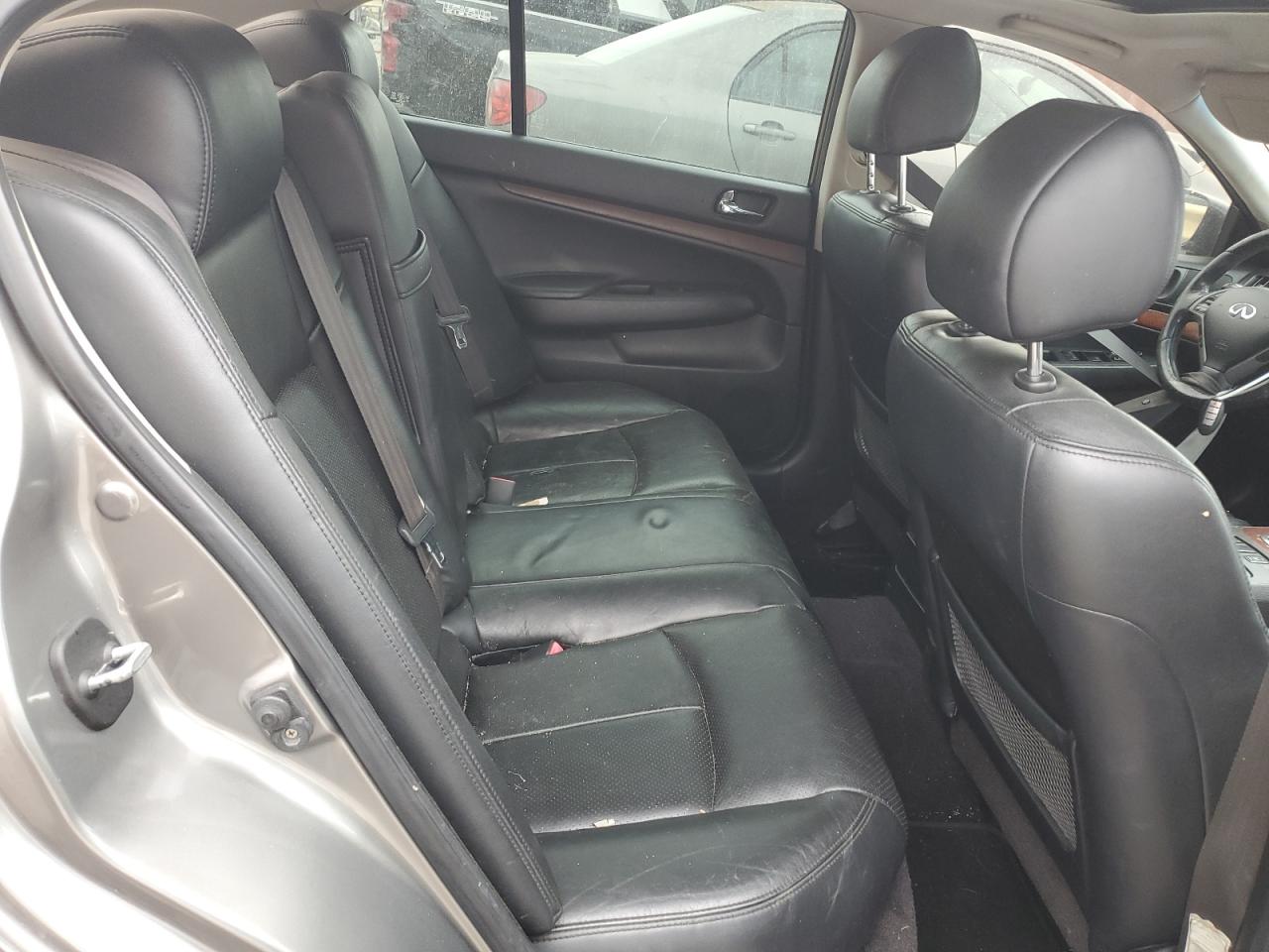 2008 Infiniti G - Image 10