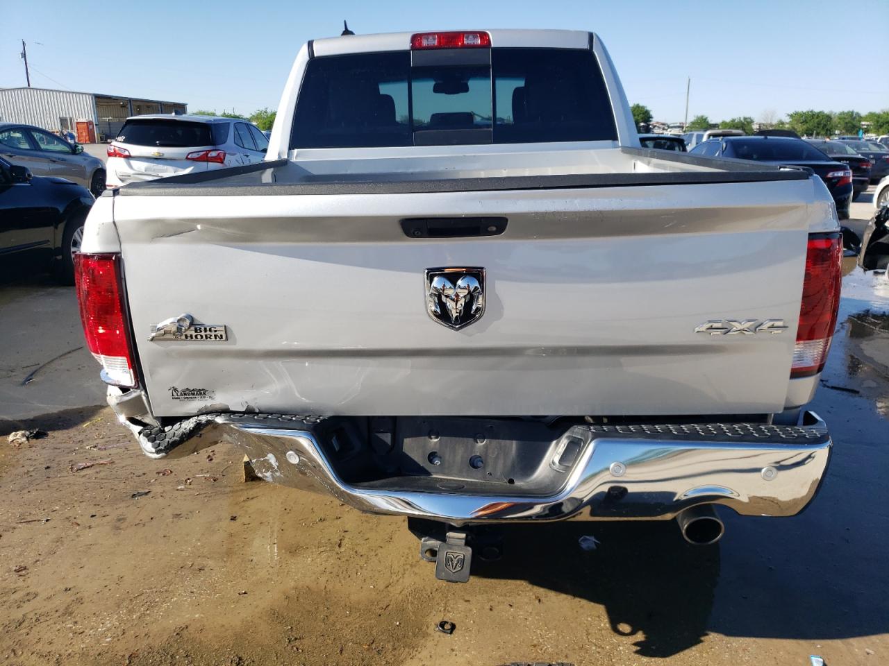 2017 RAM 1500 - Image 6