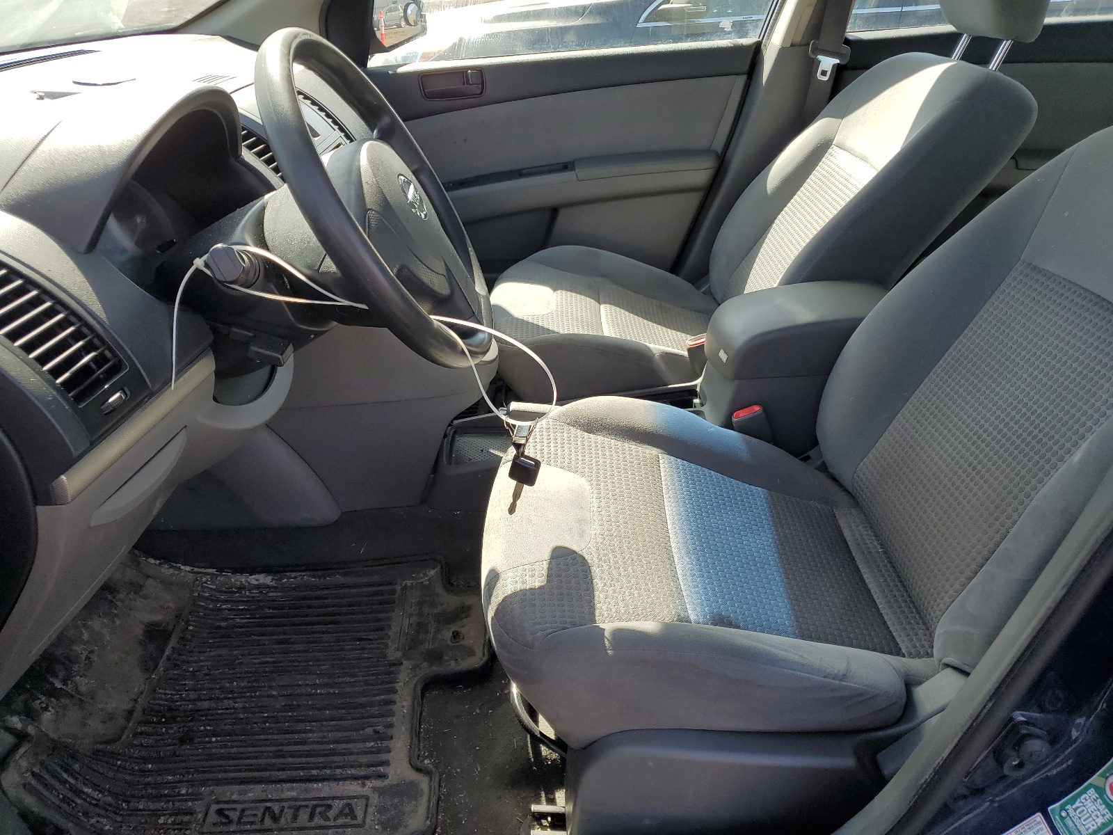 3N1AB61E38L609130 2008 Nissan Sentra 2.0