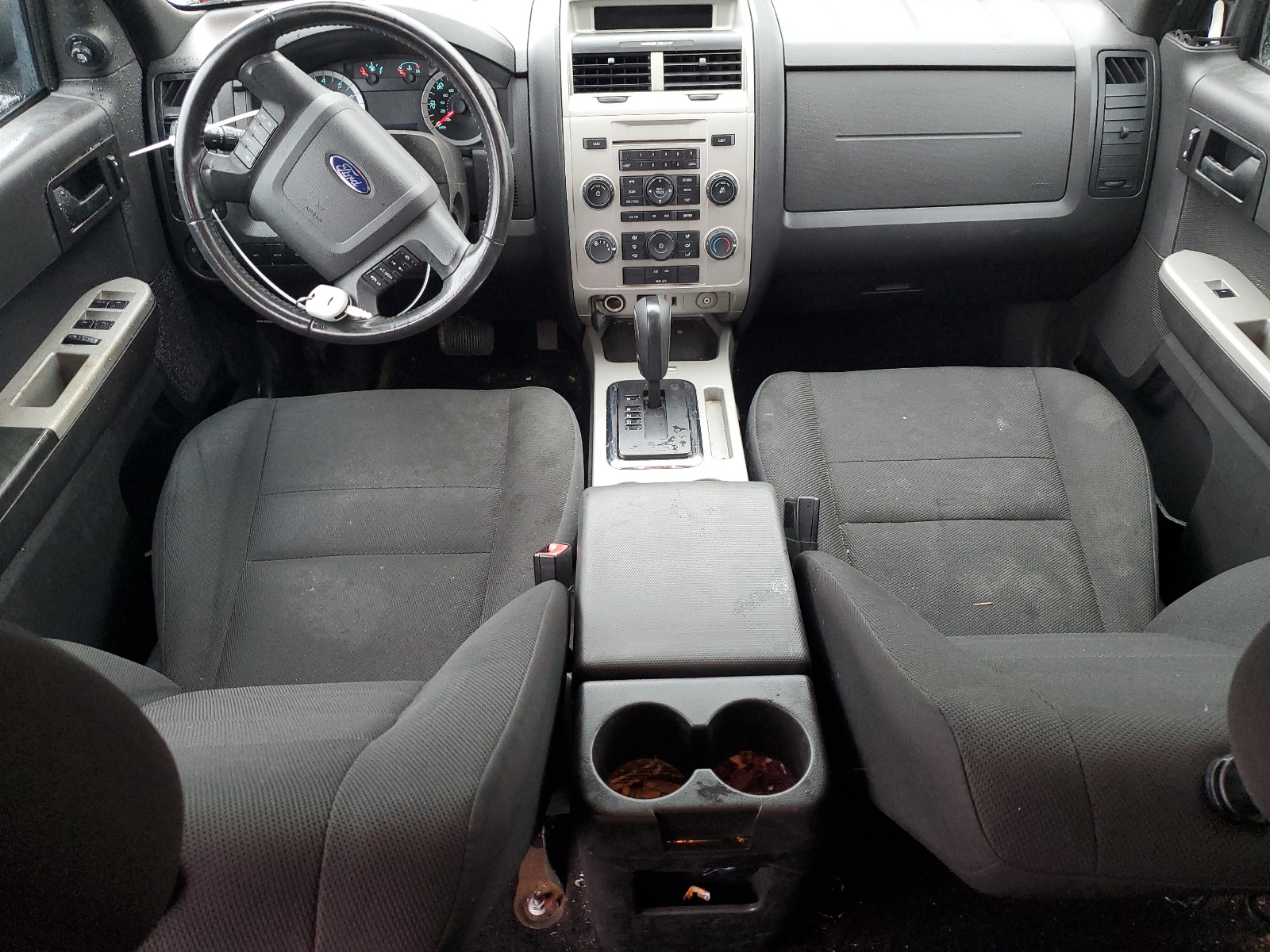 1FMCU9D78AKB91536 2010 Ford Escape Xlt