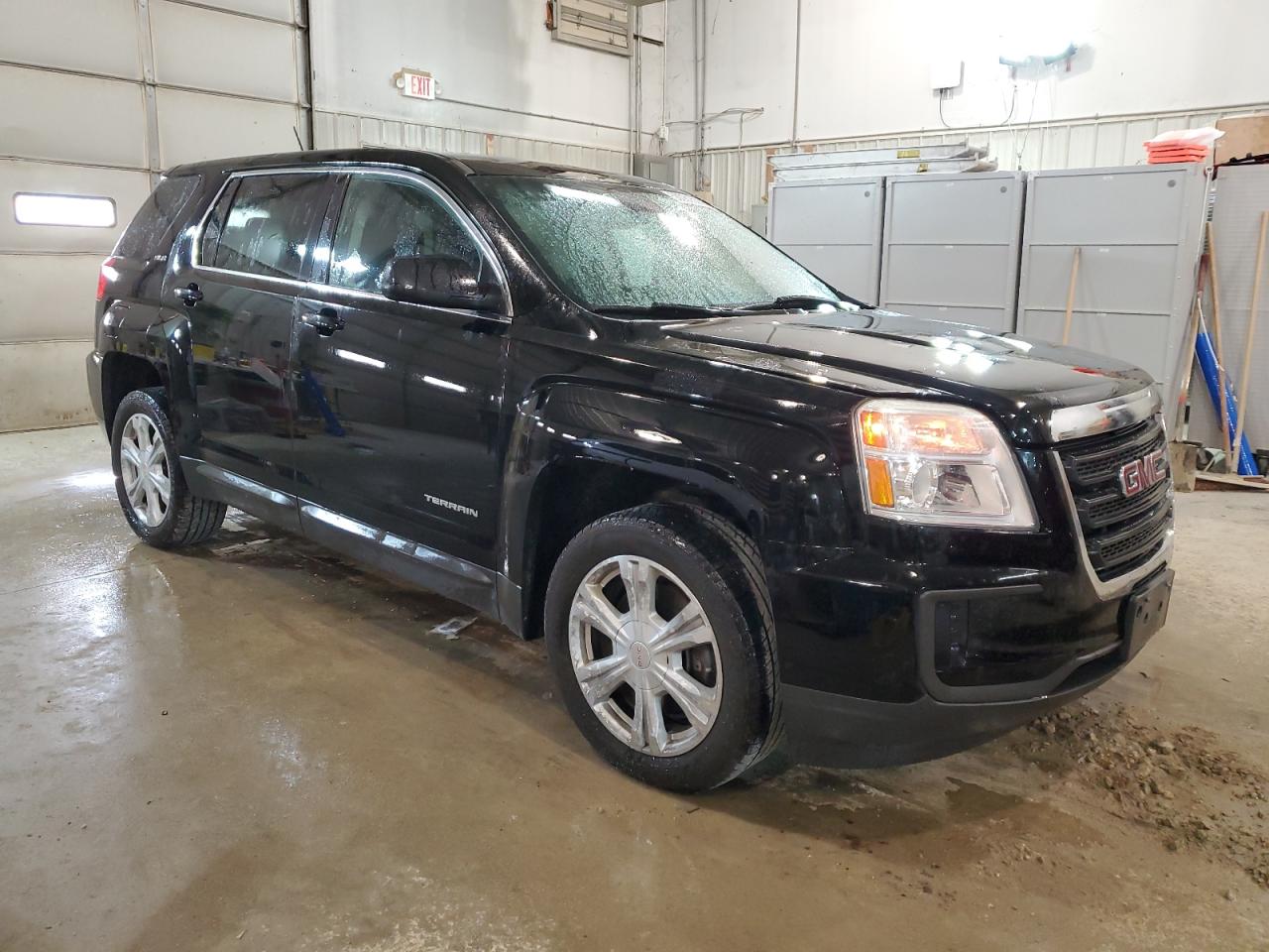 2GKFLSEK3H6332593 2017 GMC Terrain Sle