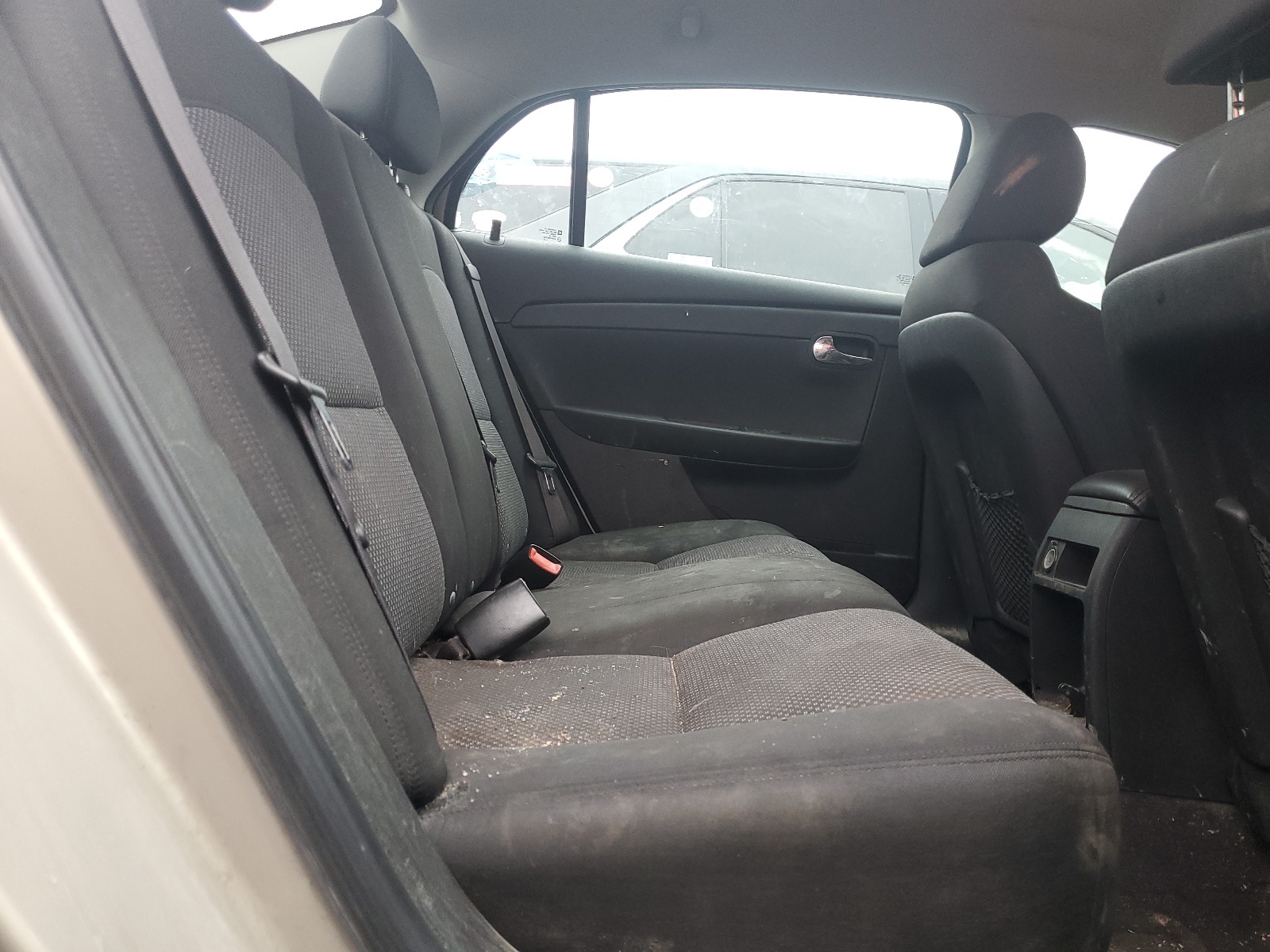 1G1ZC5E04AF322734 2010 Chevrolet Malibu 1Lt