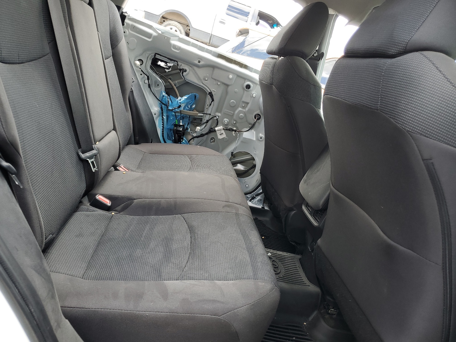 2T3H1RFVXPW290969 2023 Toyota Rav4 Le