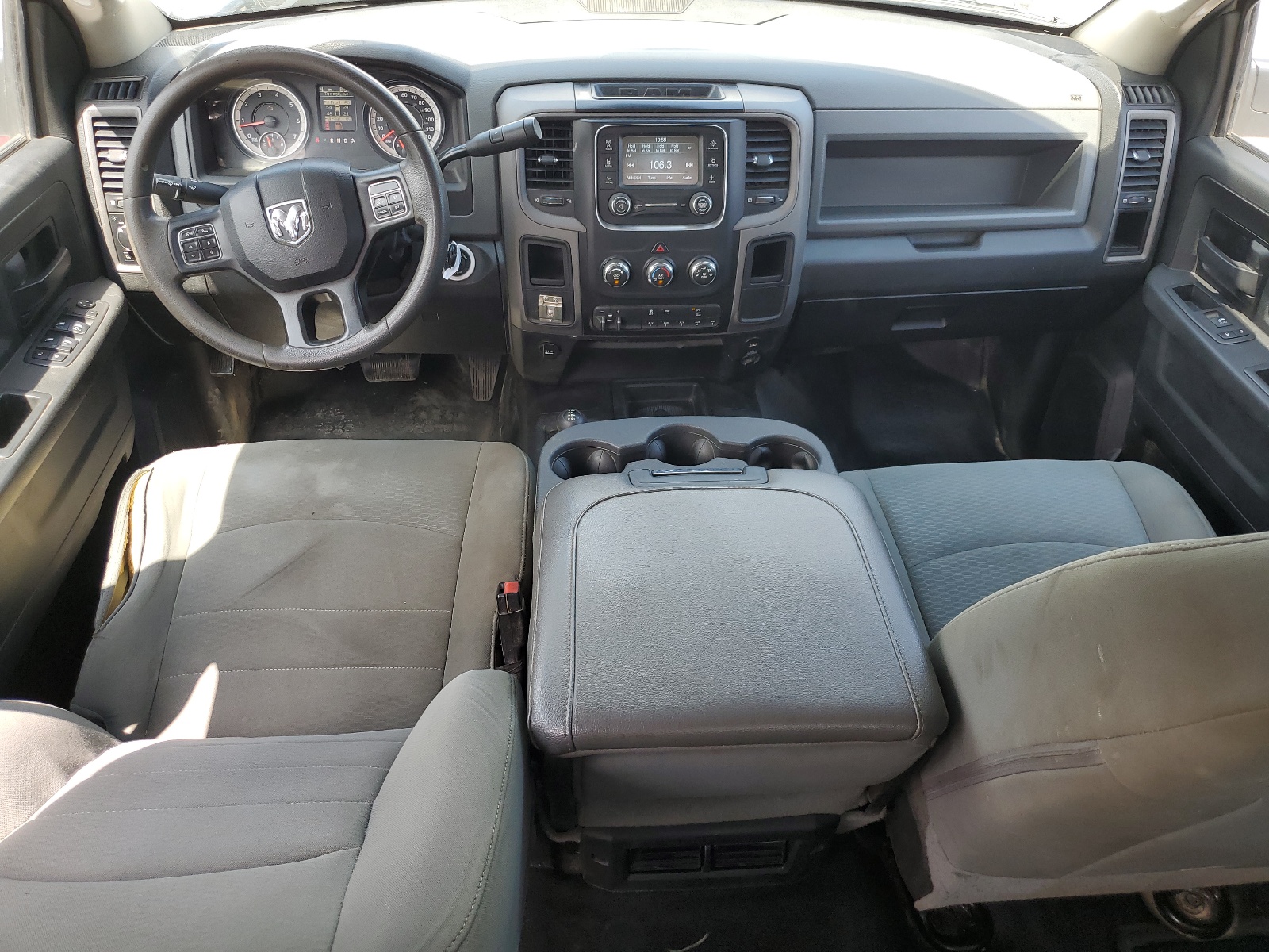 2018 Ram 2500 St vin: 3C6UR5HJ7JG358881