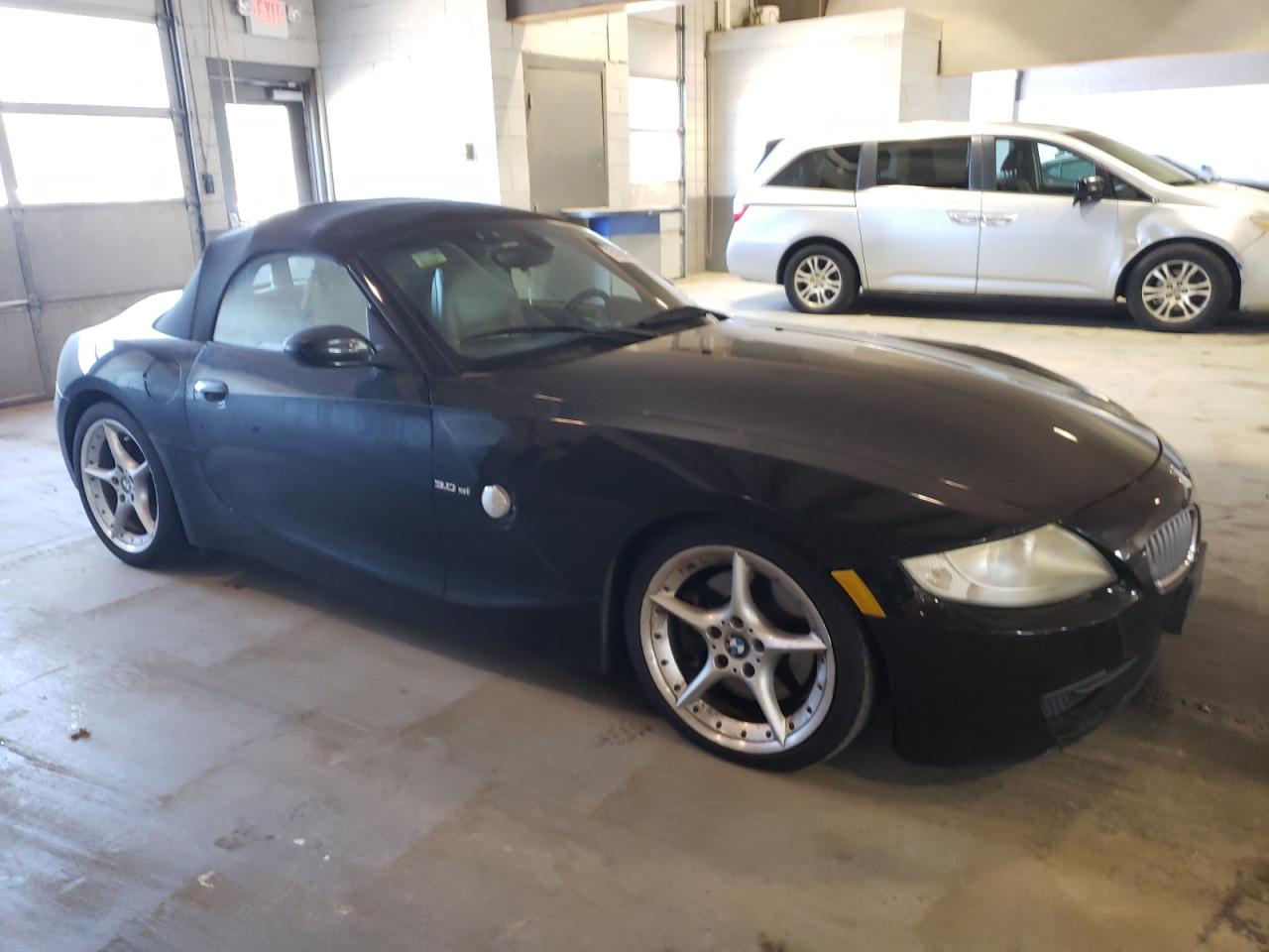 2006 BMW Z4 3.0Si VIN: 4USBU53536LX01781 Lot: 51996694