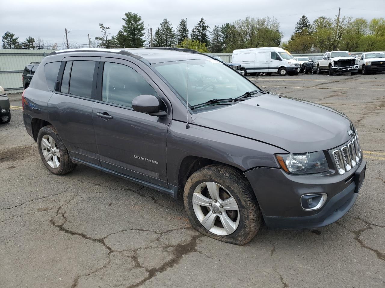 2015 Jeep Compass Latitude VIN: 1C4NJDEB9FD426386 Lot: 51269154