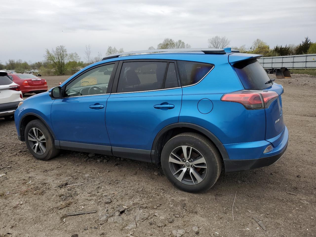 JTMWFREV4JJ733083 2018 Toyota Rav4 Adventure