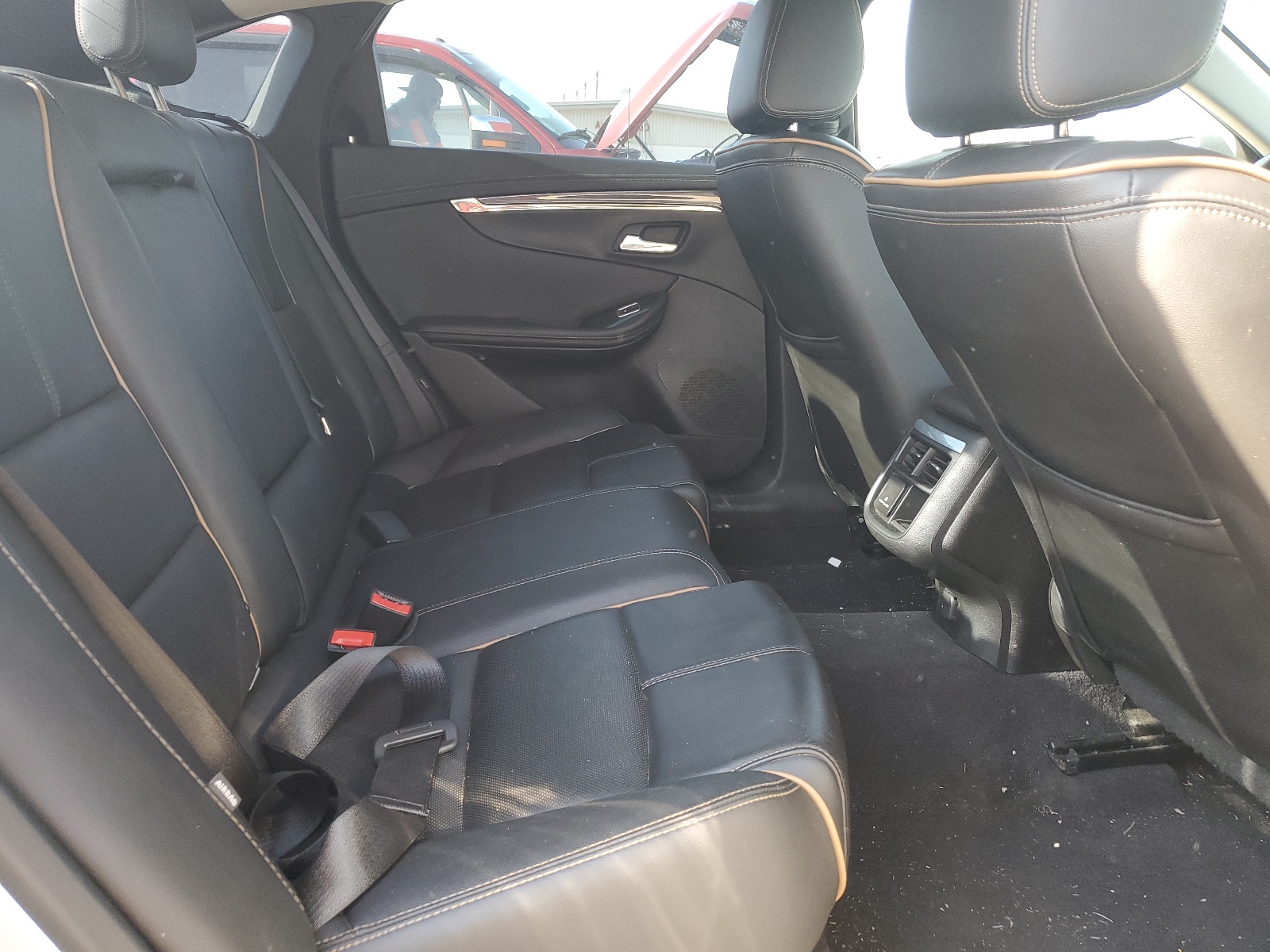 1G1125S39JU141123 2018 Chevrolet Impala Premier