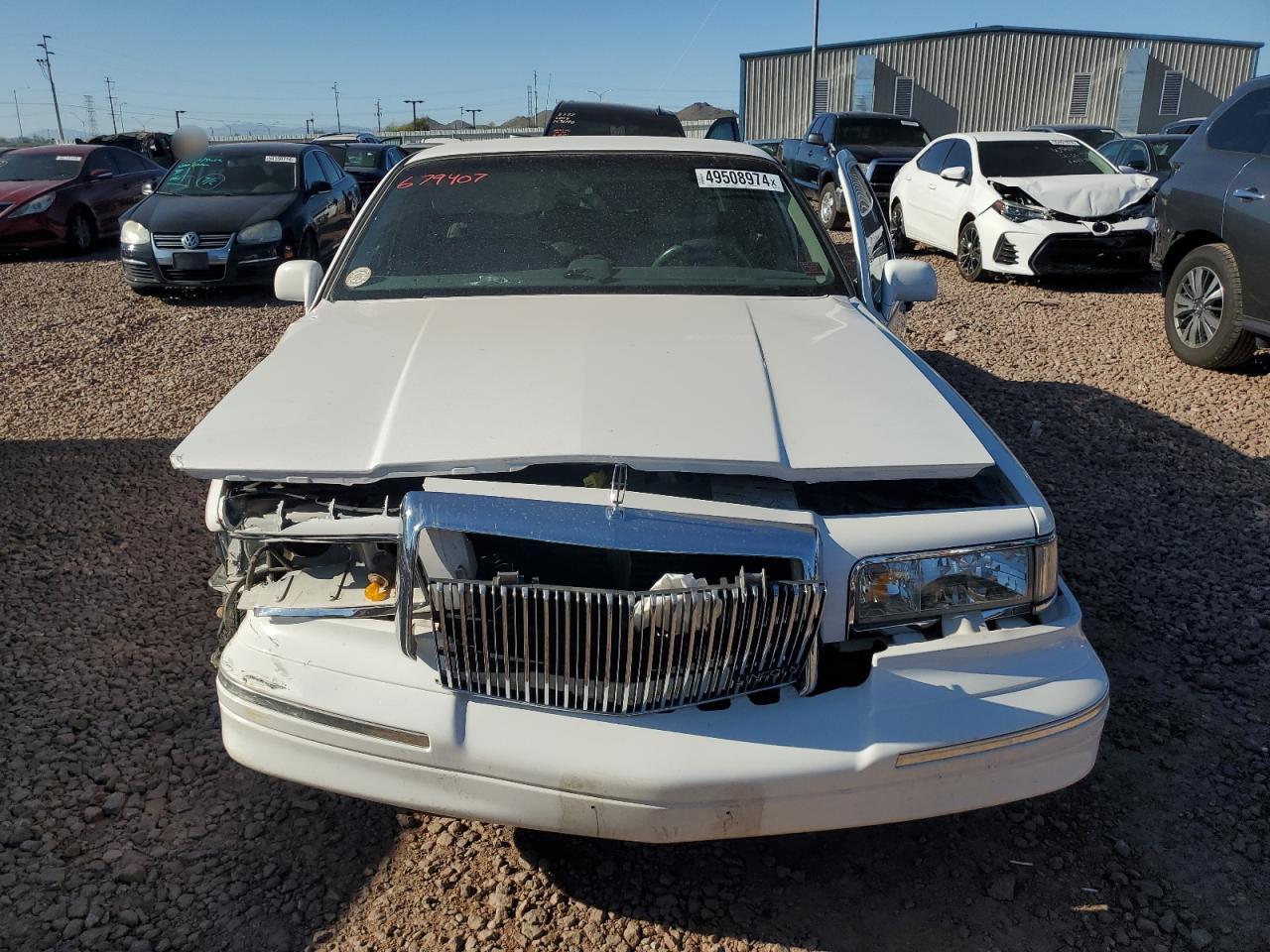 1997 Lincoln Town Car - Image 5