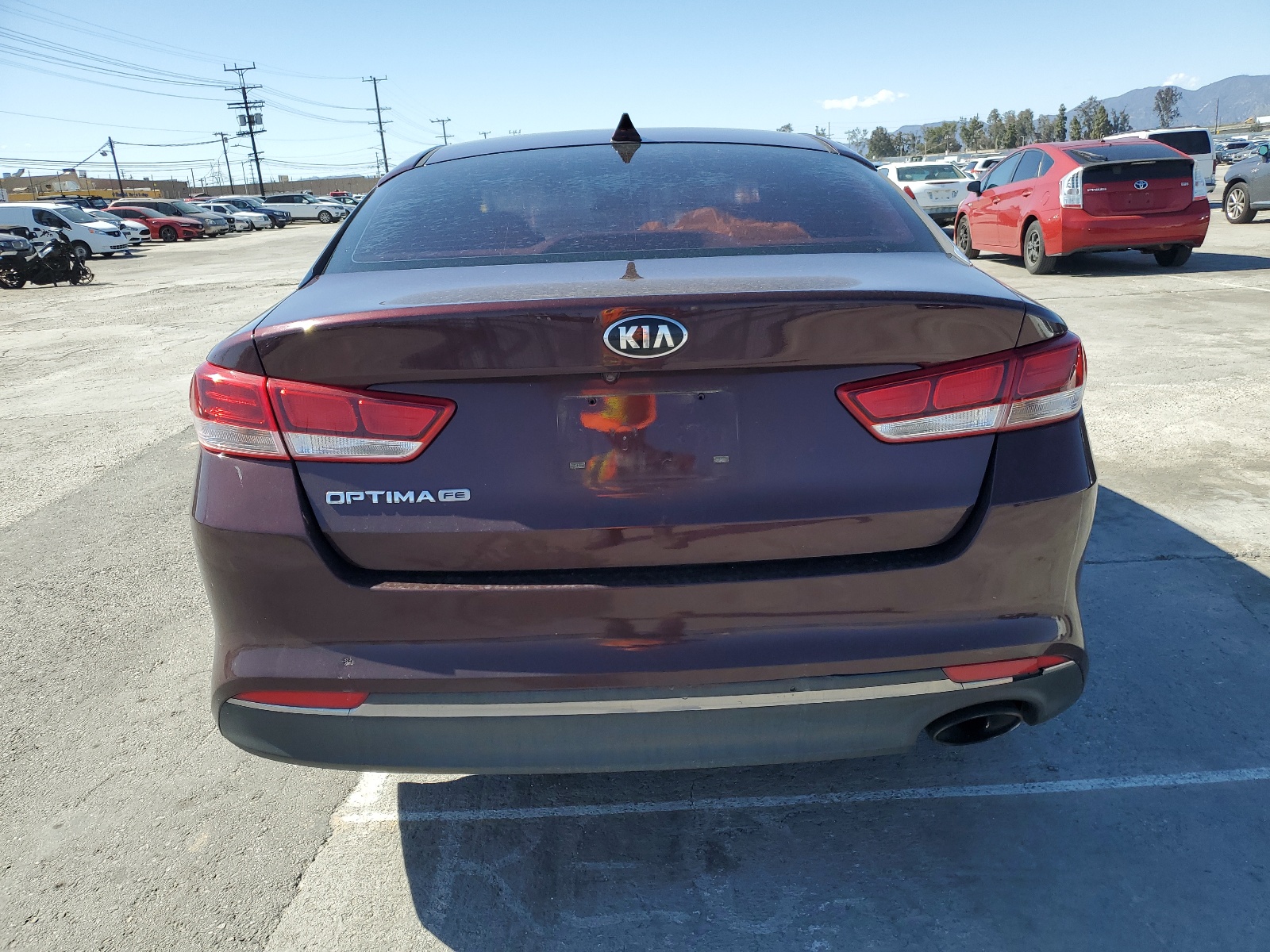 5XXGT4L30JG180714 2018 Kia Optima Lx