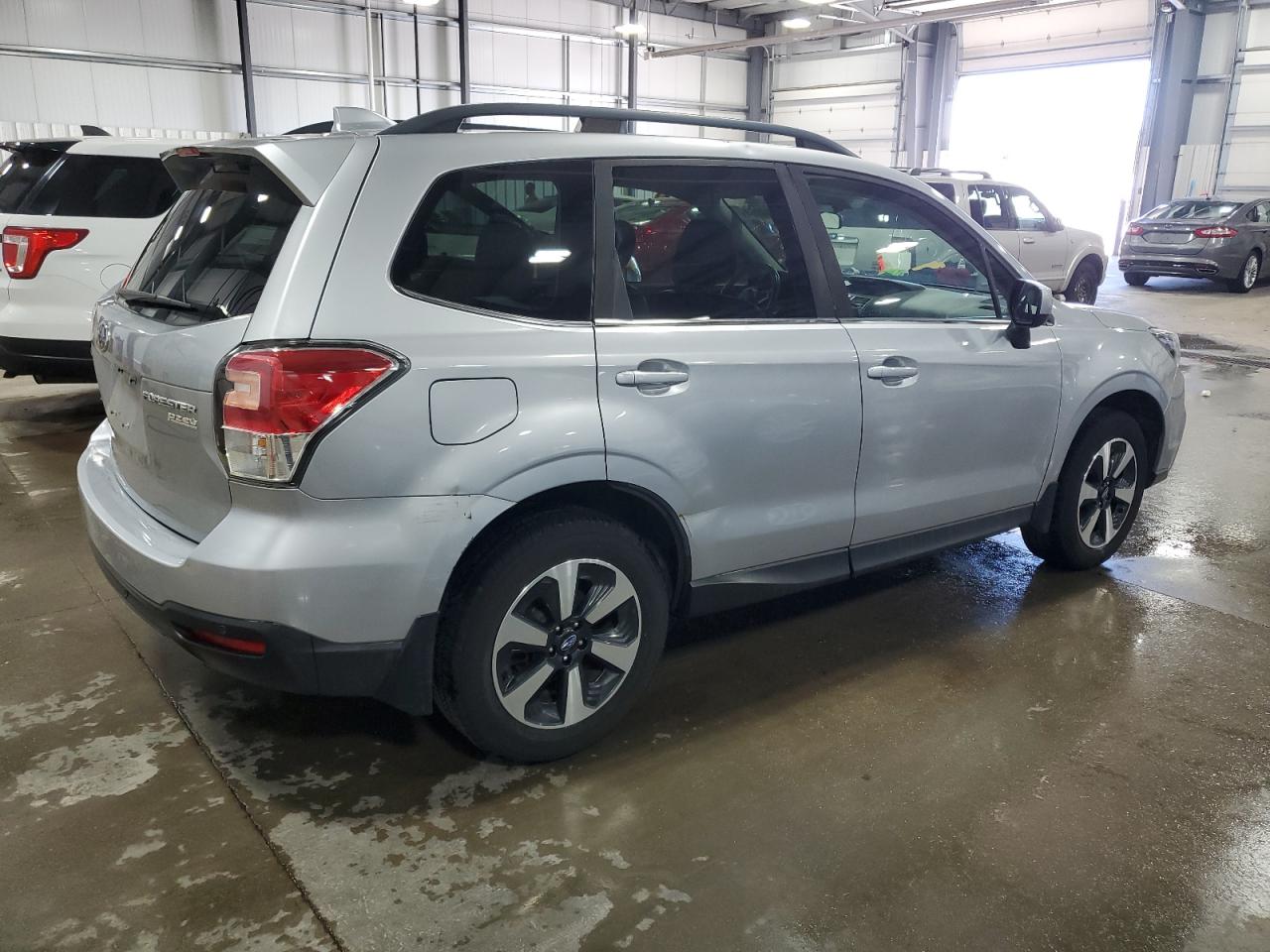 2017 Subaru Forester 2.5I Limited VIN: JF2SJARC1HH436573 Lot: 50414064