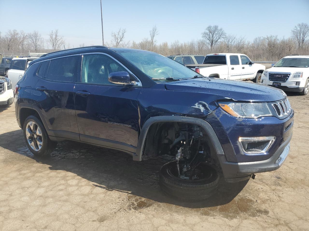 3C4NJDCB0JT355004 2018 Jeep Compass Limited