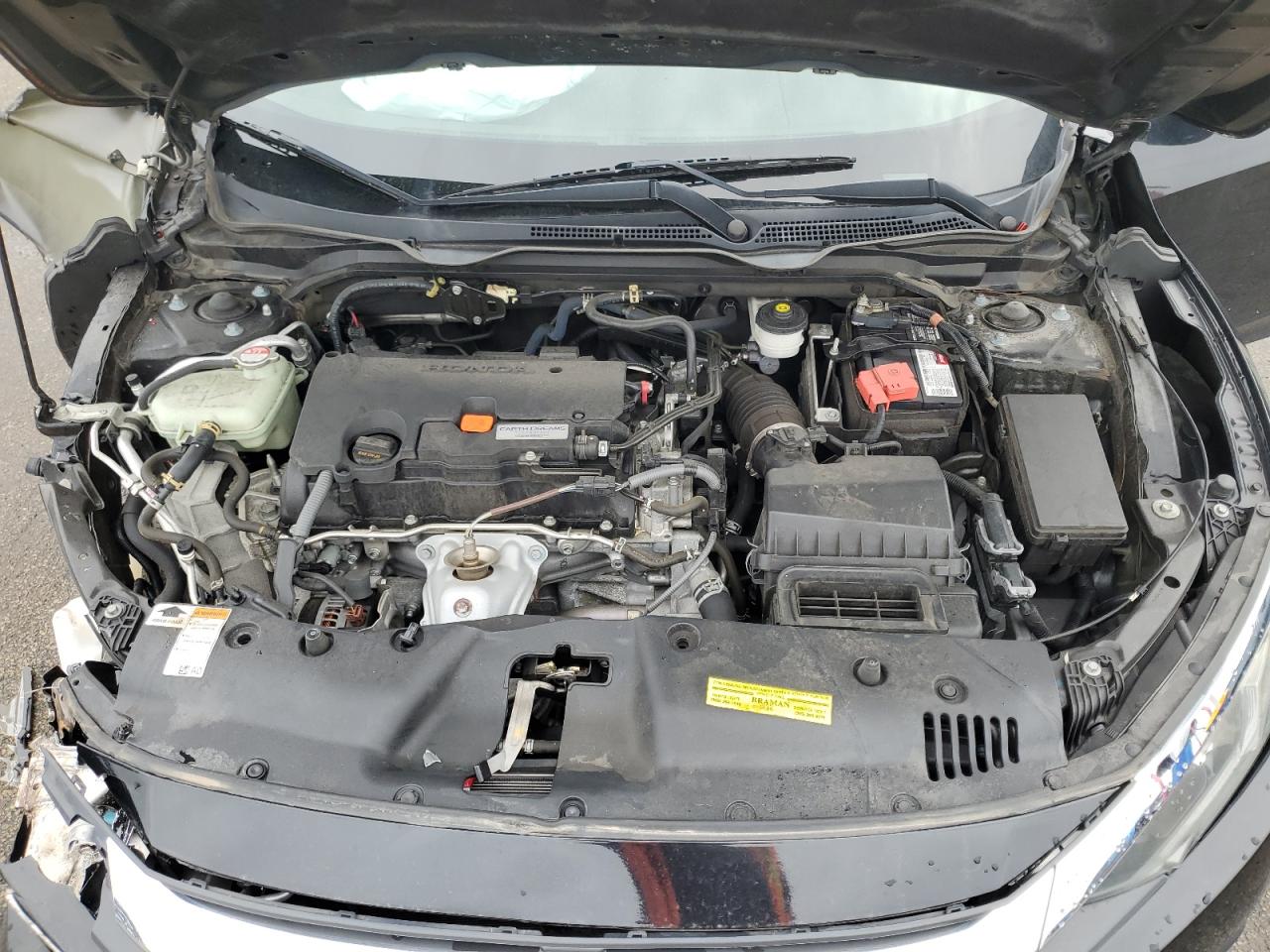 19XFC2F71JE000700 2018 Honda Civic Ex