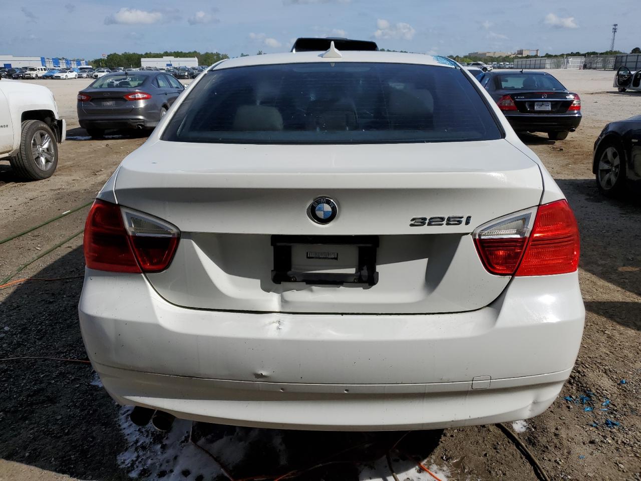 2006 BMW 325 I VIN: WBAVB13566KX48579 Lot: 49571124