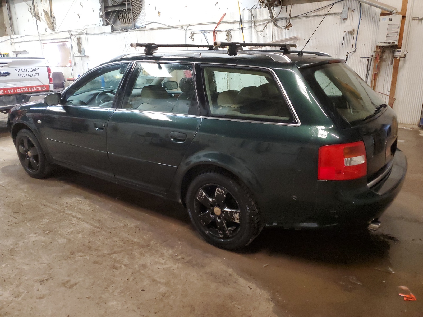 WAUVT64B62N086574 2002 Audi A6 3.0 Avant Quattro