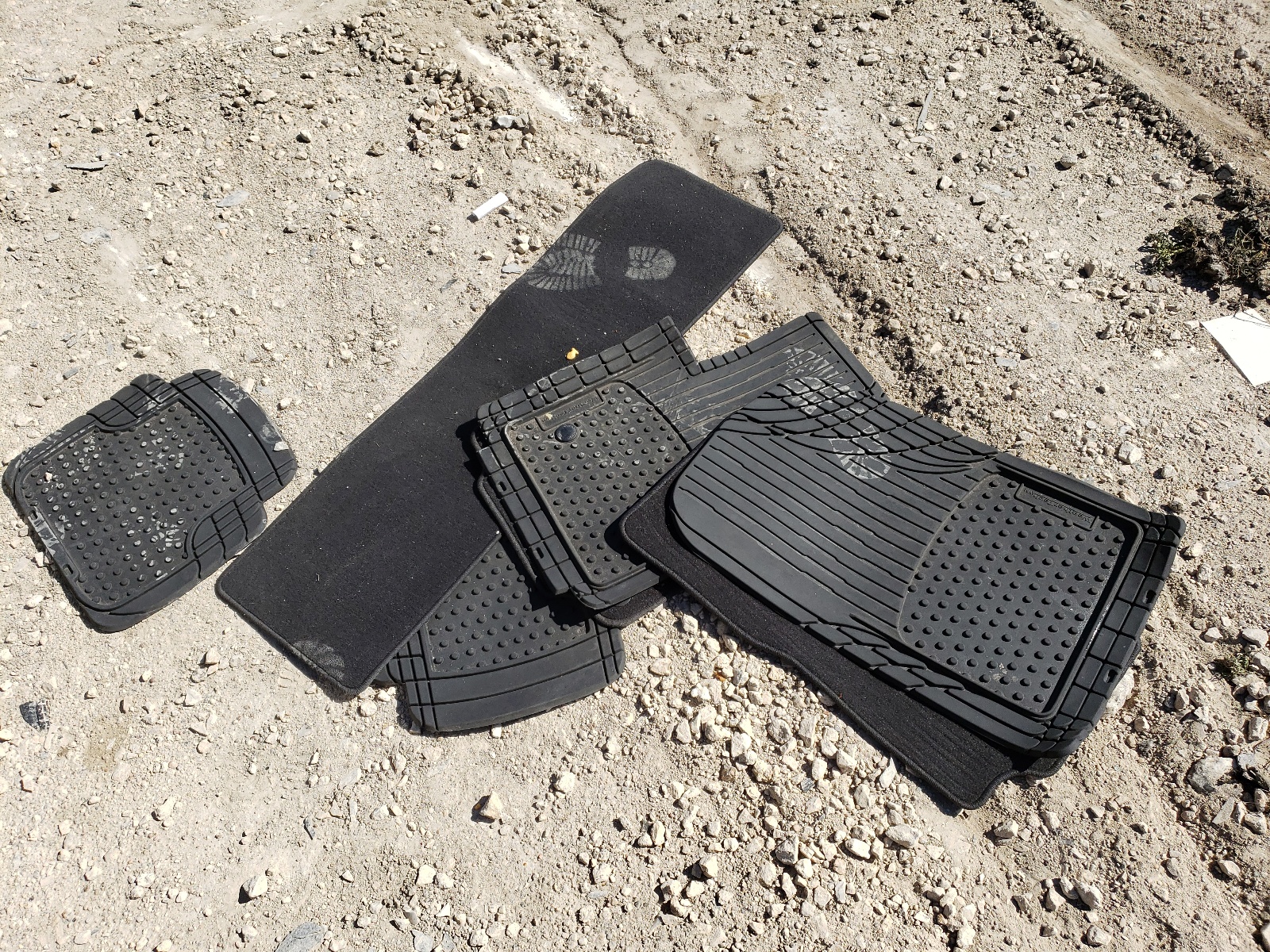 3GKALMEV2KL125079 2019 GMC Terrain Sle