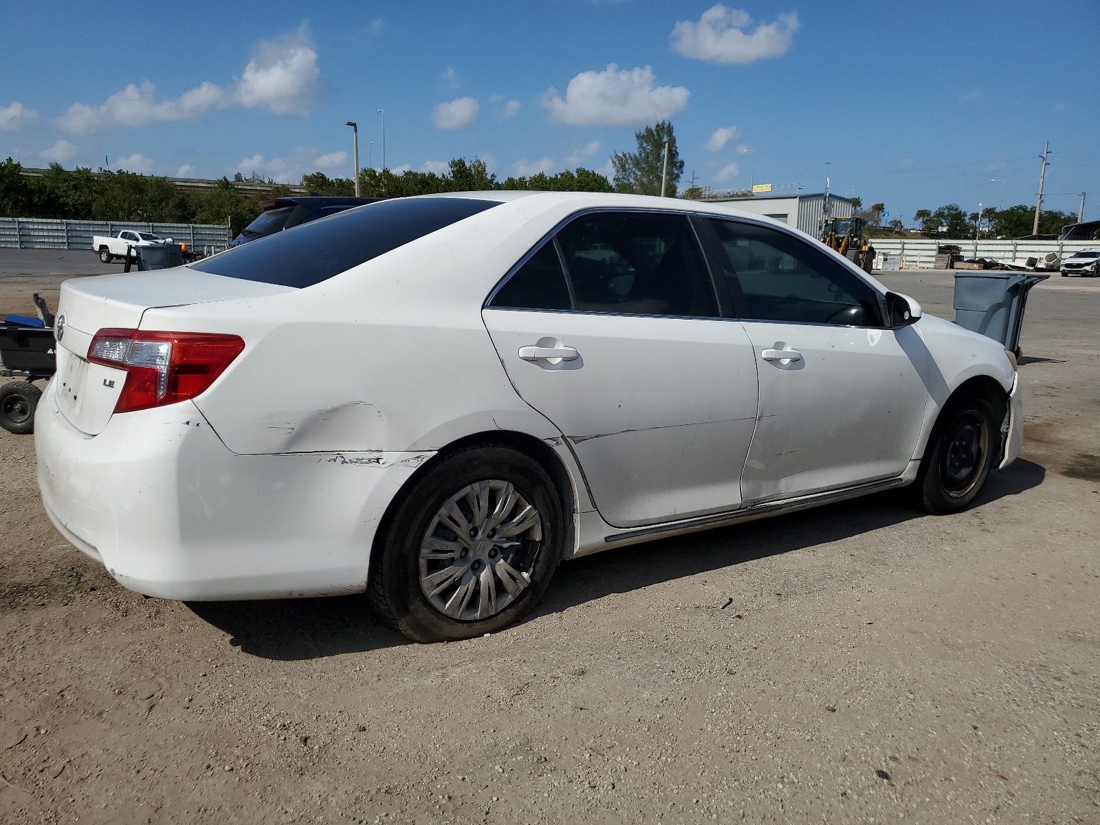 2012 Toyota Camry Base vin: 4T4BF1FKXCR201263