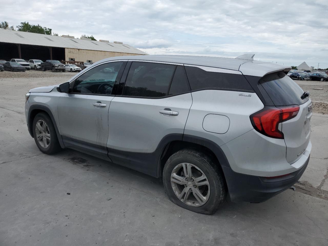 2018 GMC Terrain - Image 2