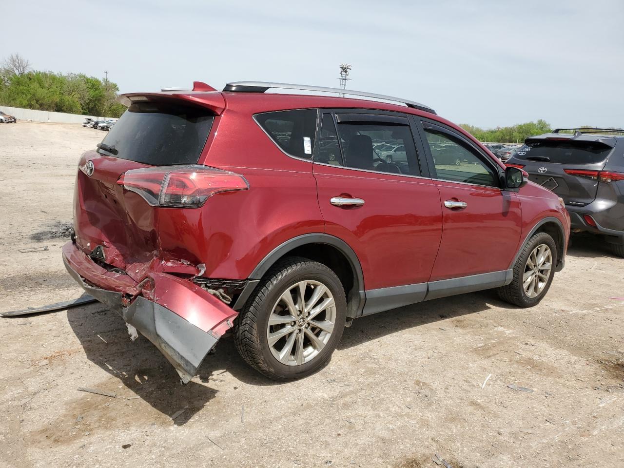 JTMDFREV8JD230565 2018 Toyota Rav4 Limited