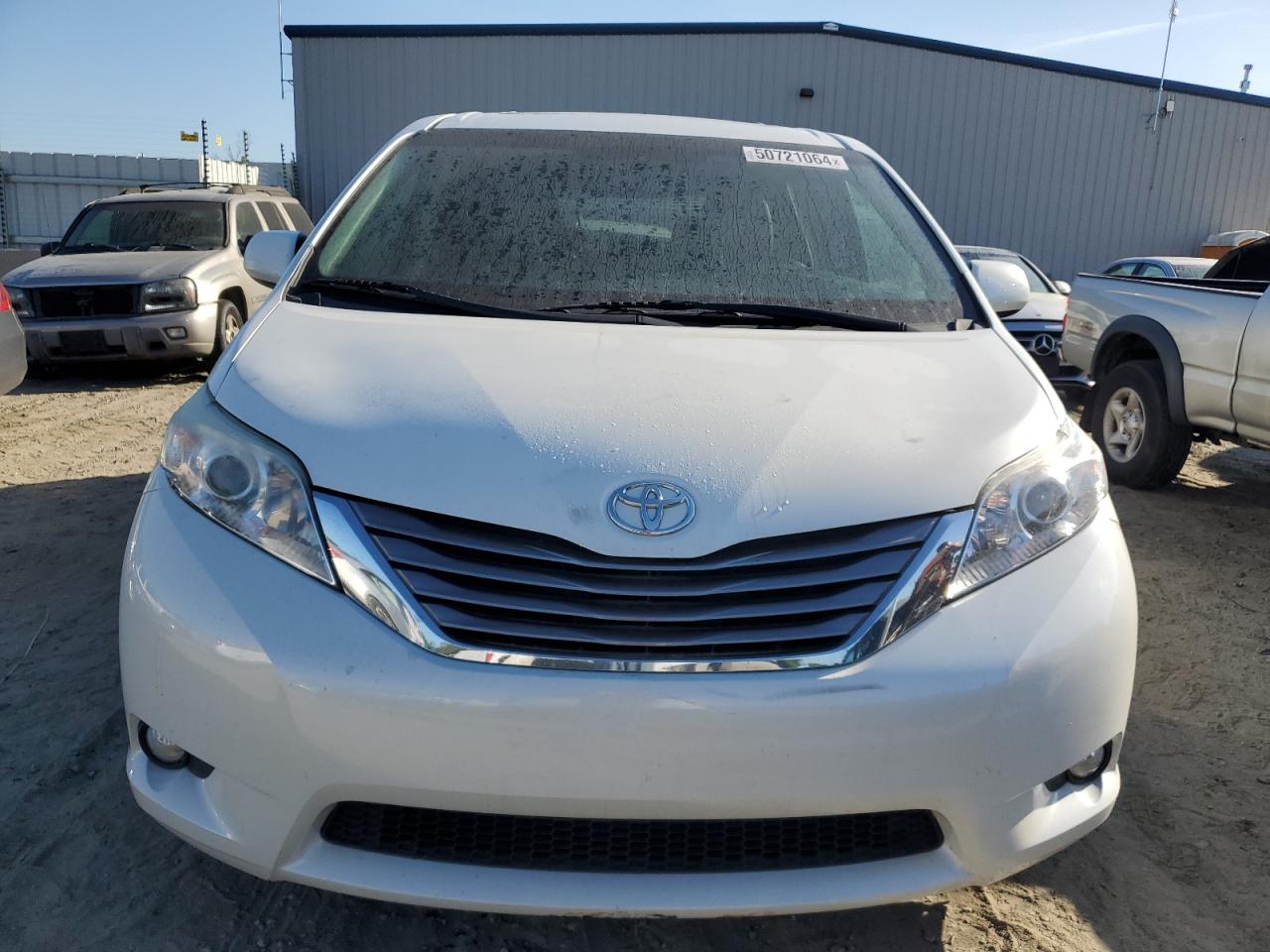 5TDYK3DC6GS711499 2016 Toyota Sienna Xle