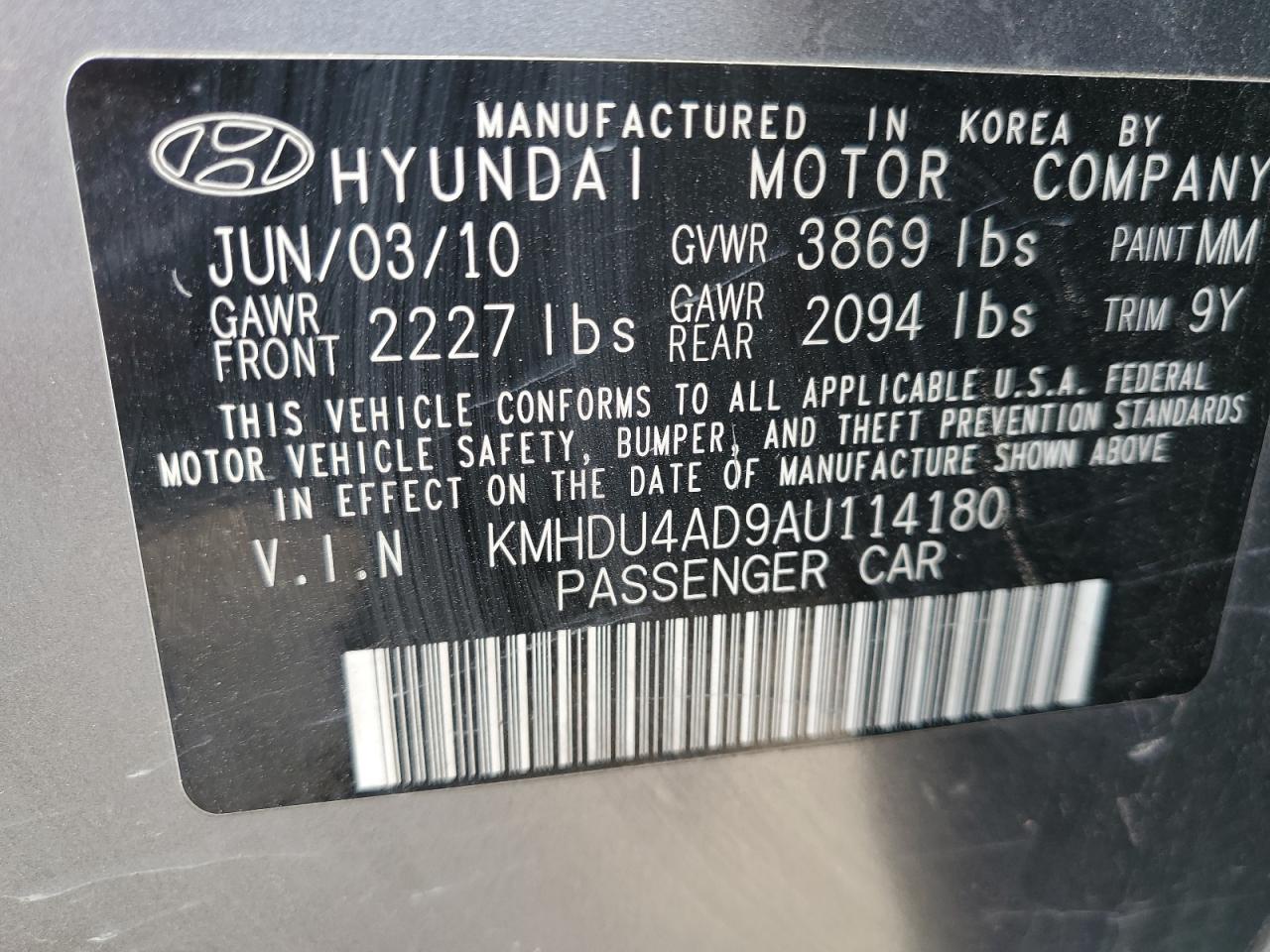 2010 Hyundai Elantra - Image 12