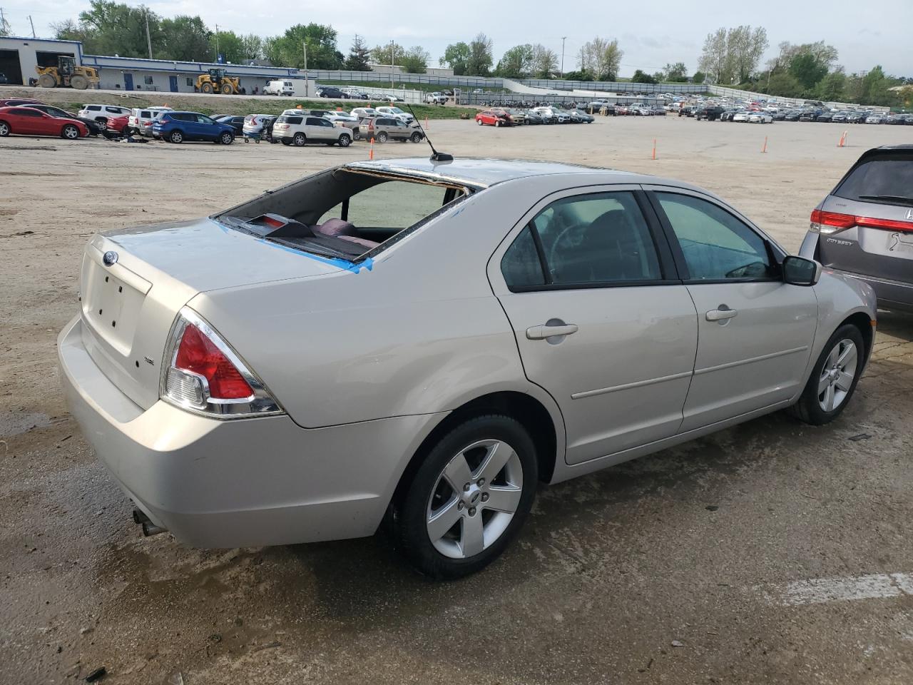 2009 Ford Fusion - Image 3