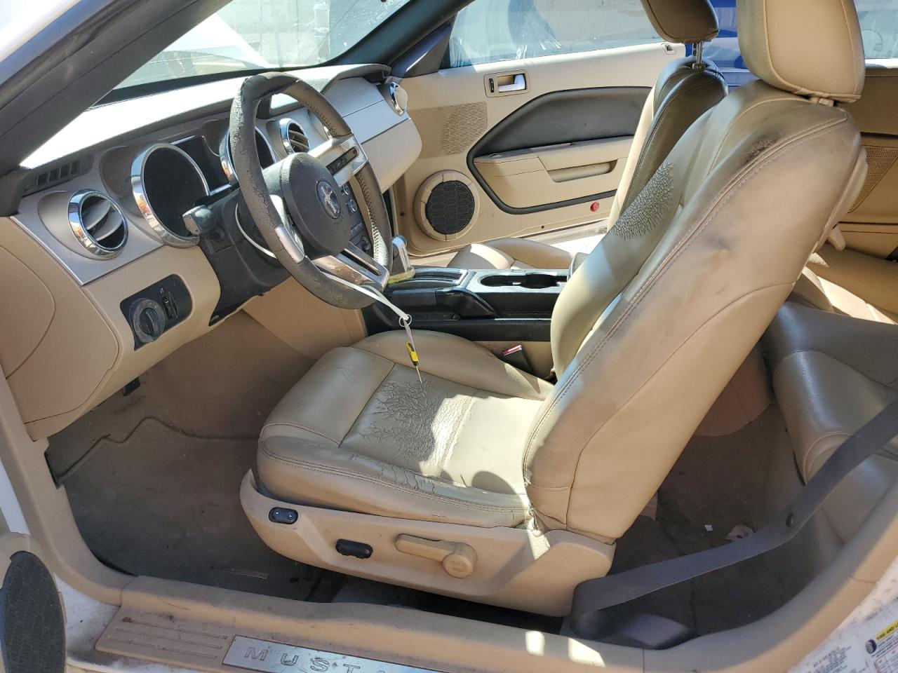 2009 Ford Mustang VIN: 1ZVHT84N895135884 Lot: 49641564