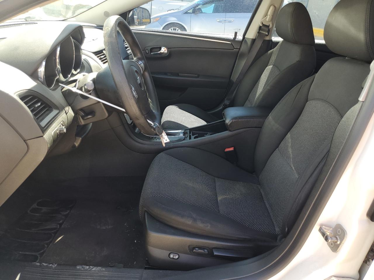 2012 Chevrolet Malibu - Image 7