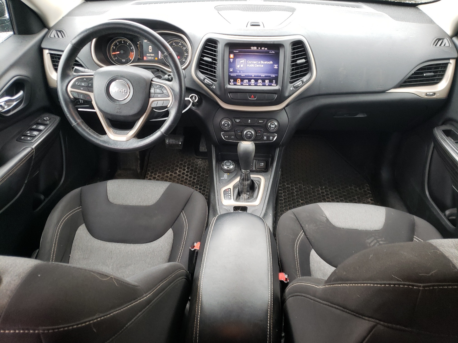 1C4PJMCS2EW141088 2014 Jeep Cherokee Latitude