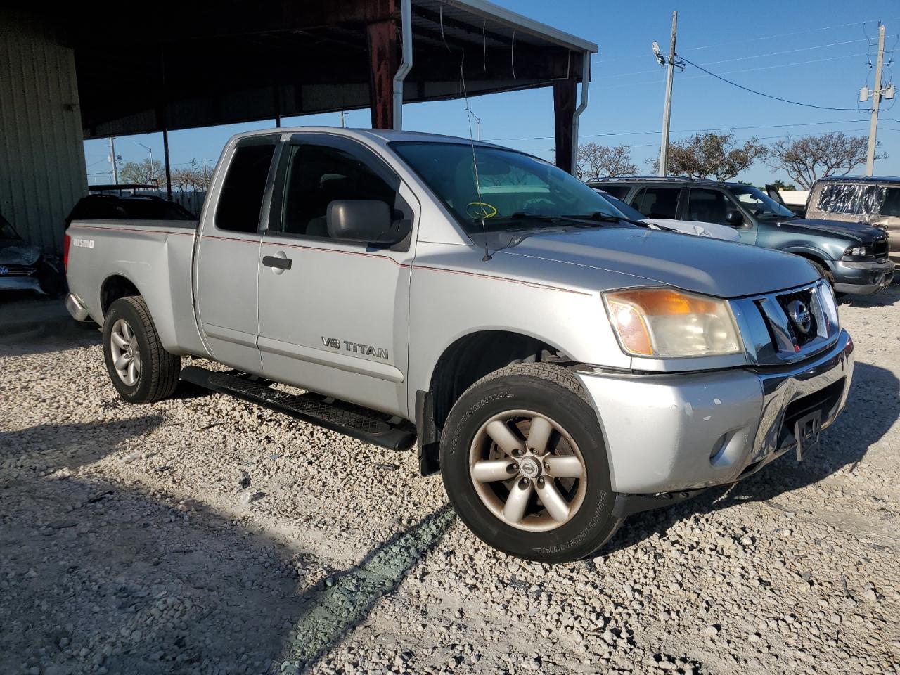 VIN 1N6BA0CH5DN312750 2013 NISSAN TITAN no.4