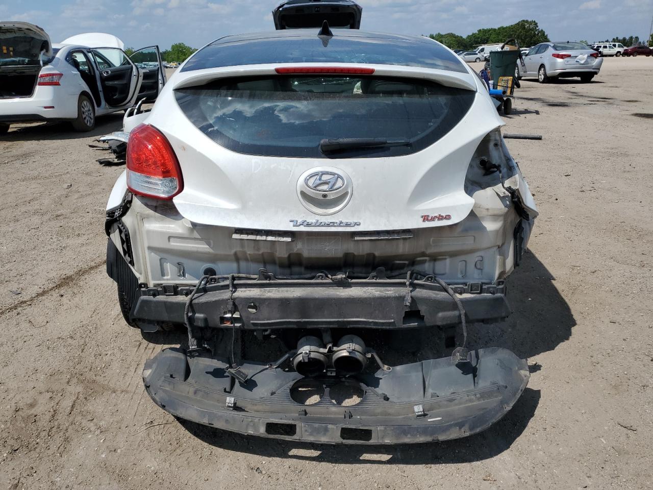 KMHTC6AE8DU167265 2013 Hyundai Veloster Turbo