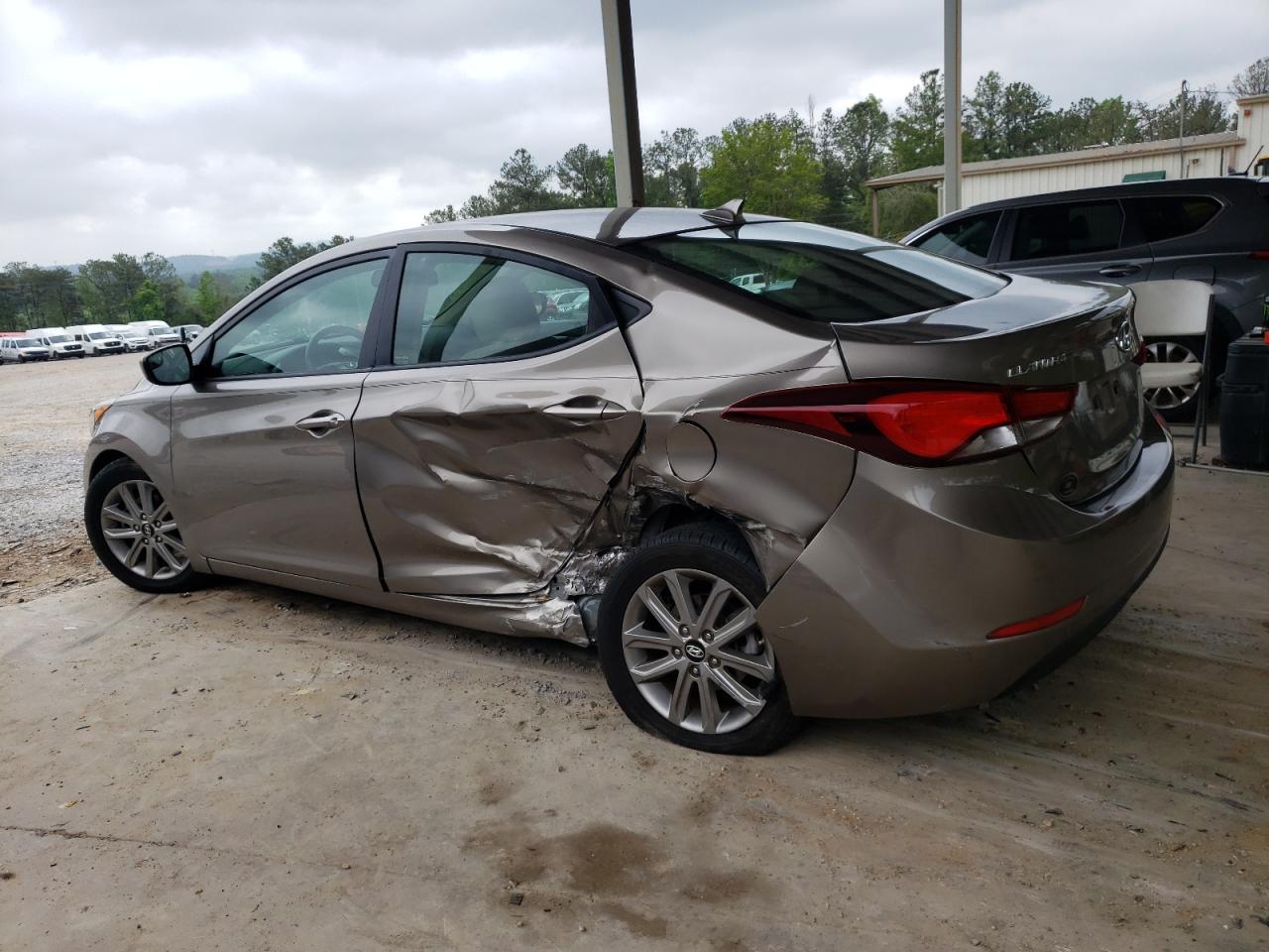 VIN 5NPDH4AE6FH617958 2015 HYUNDAI ELANTRA no.2