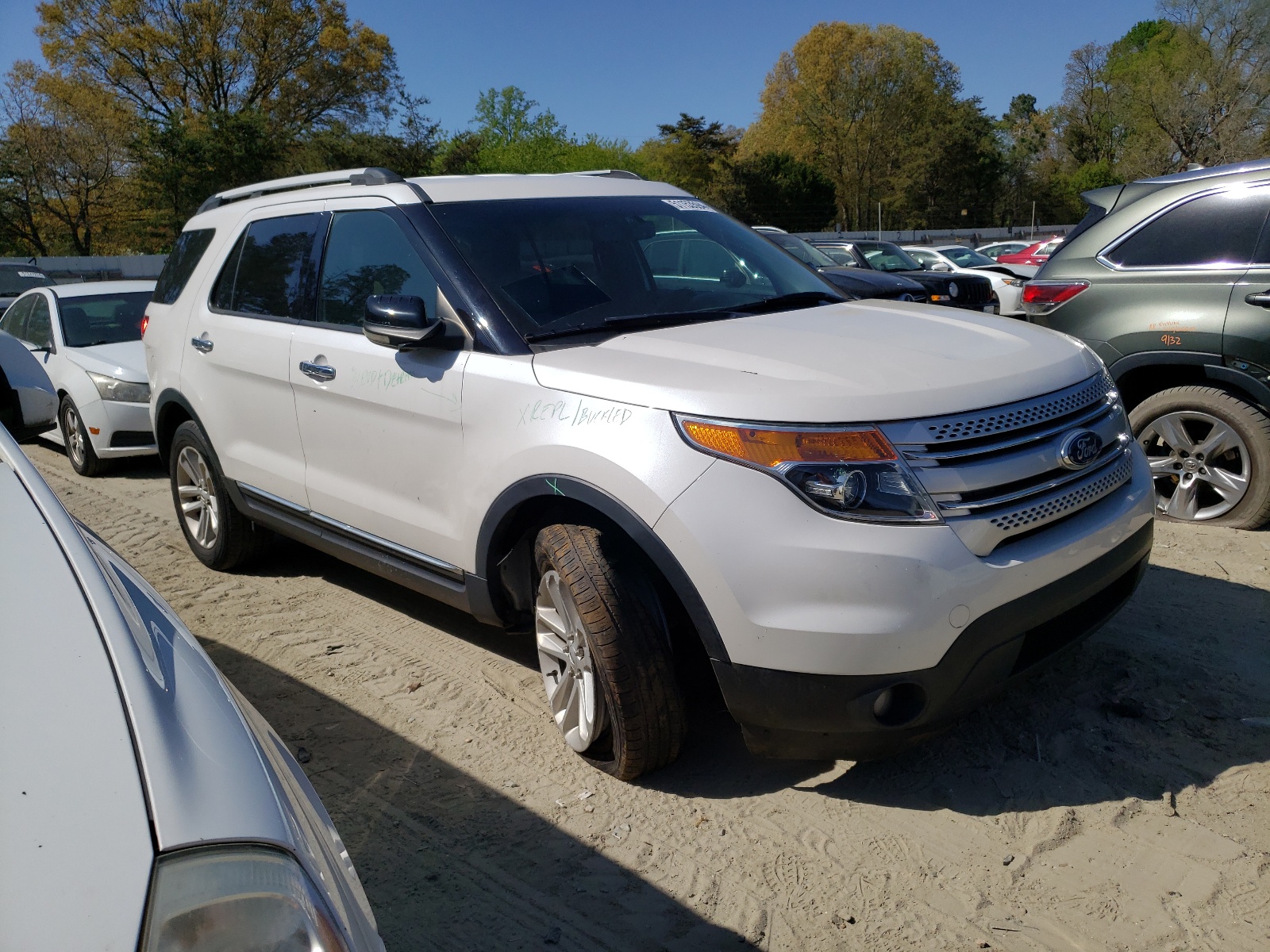 1FMHK8D88CGA19060 2012 Ford Explorer Xlt