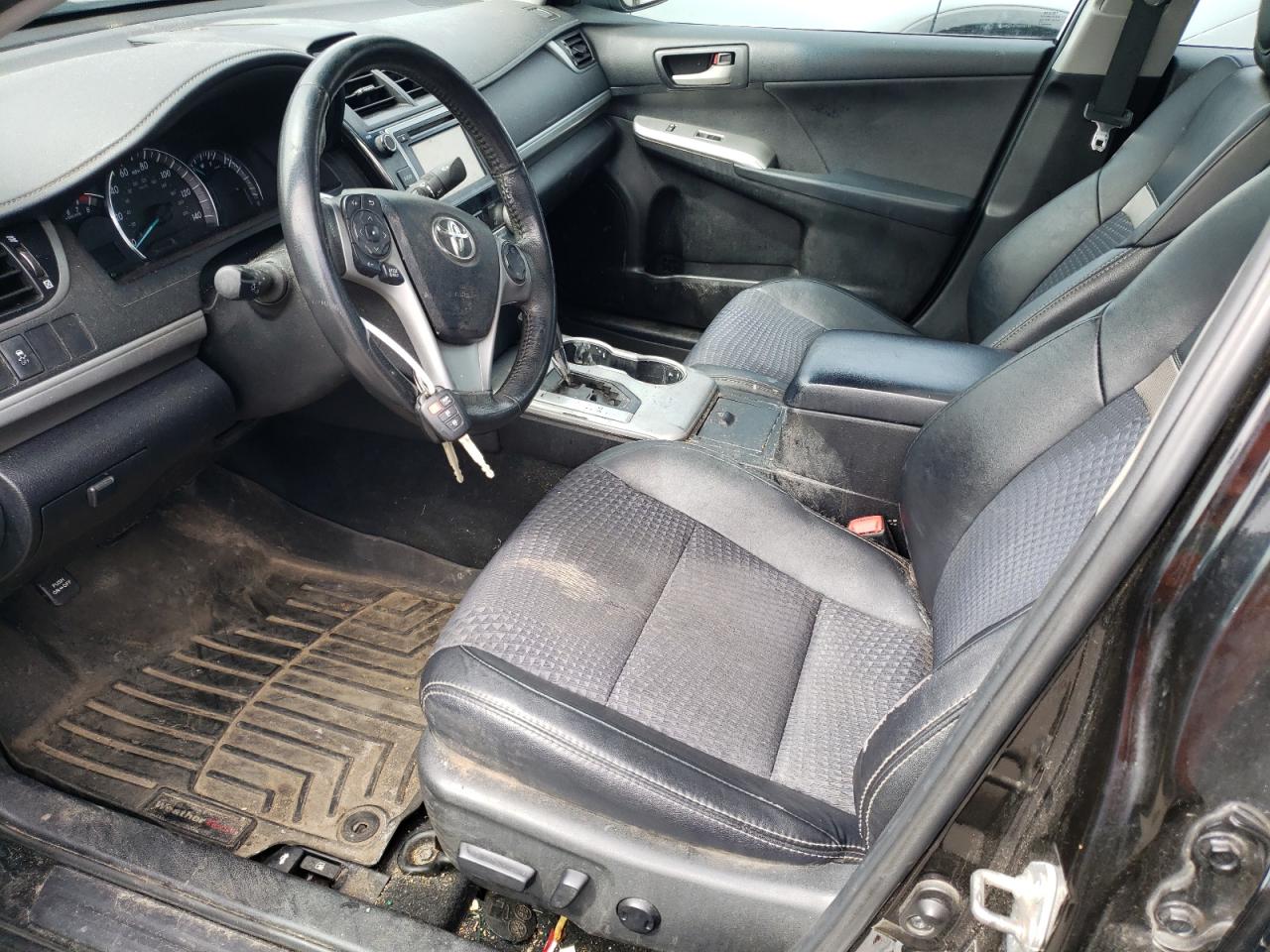 2012 Toyota Camry - Image 7