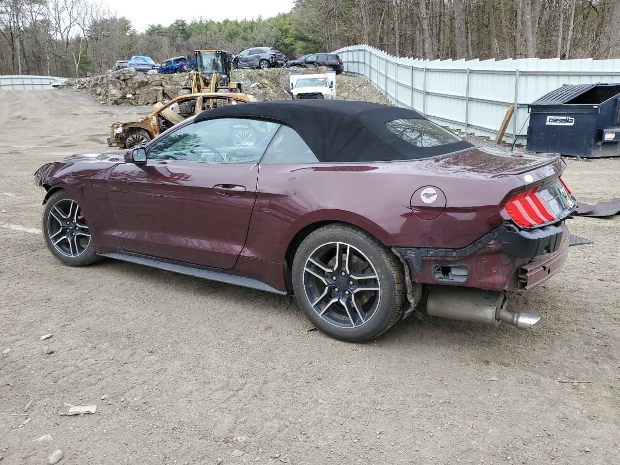 1FATP8UH3J5173965 2018 FORD MUSTANG - Image 2