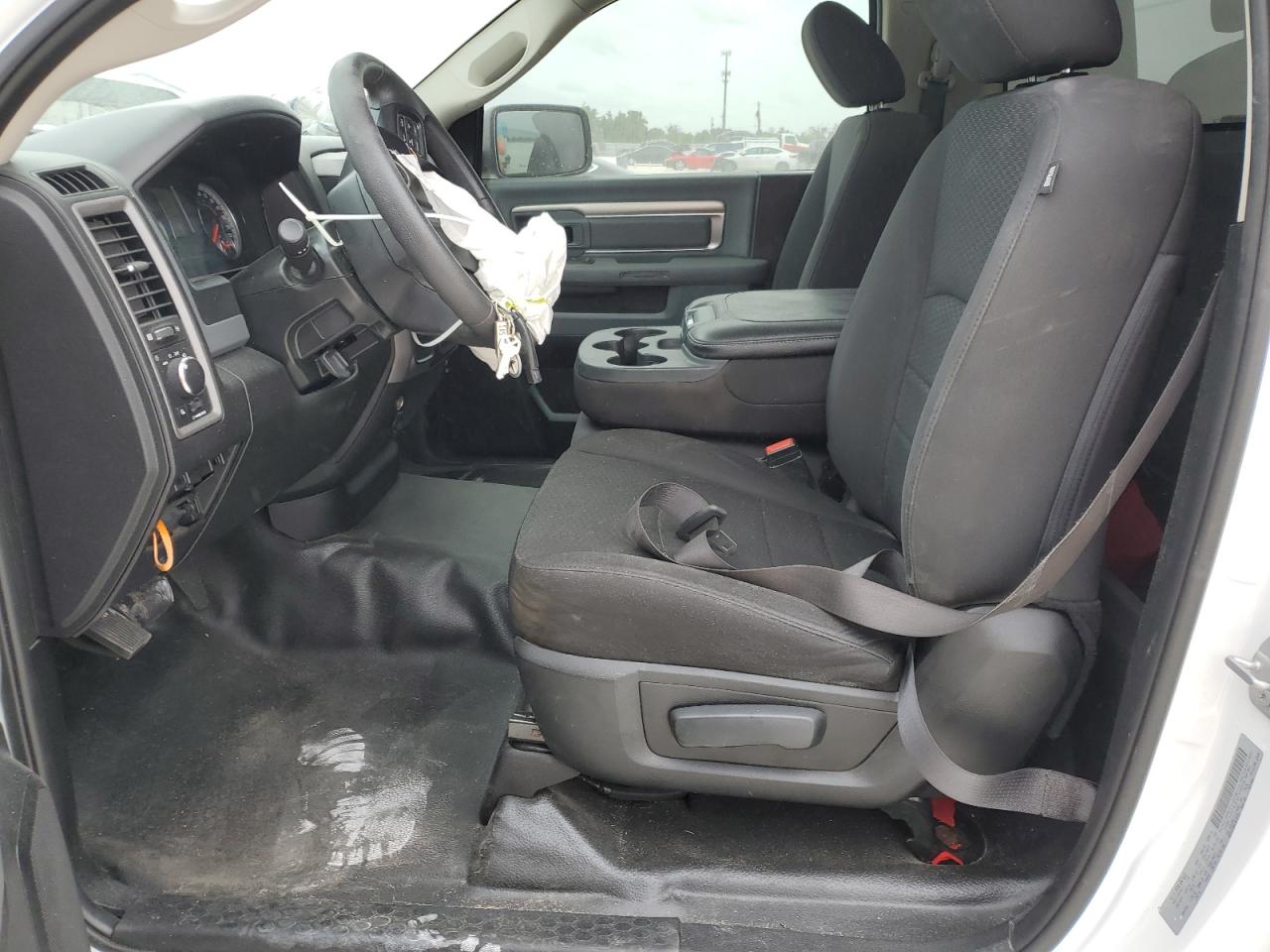 2020 Ram 1500 Classic Tradesman VIN: 3C6JR6DT1LG144021 Lot: 49516764