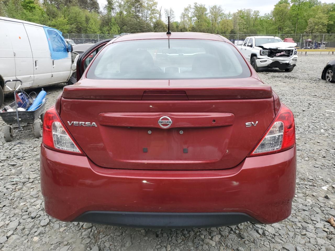 2019 Nissan Versa S VIN: 3N1CN7AP3KL820925 Lot: 52400514