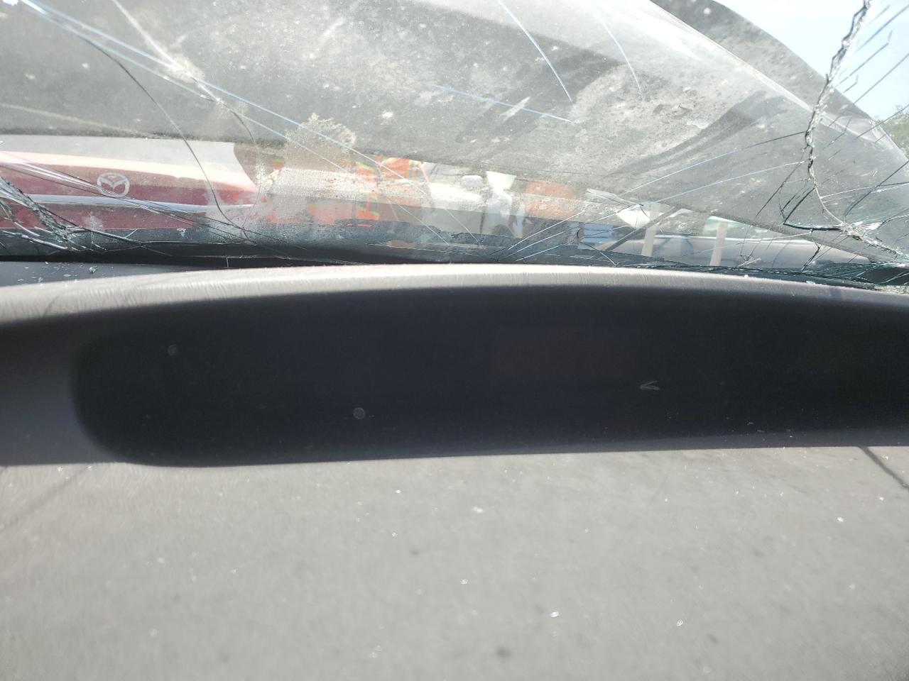 2012 Toyota Prius - Image 9