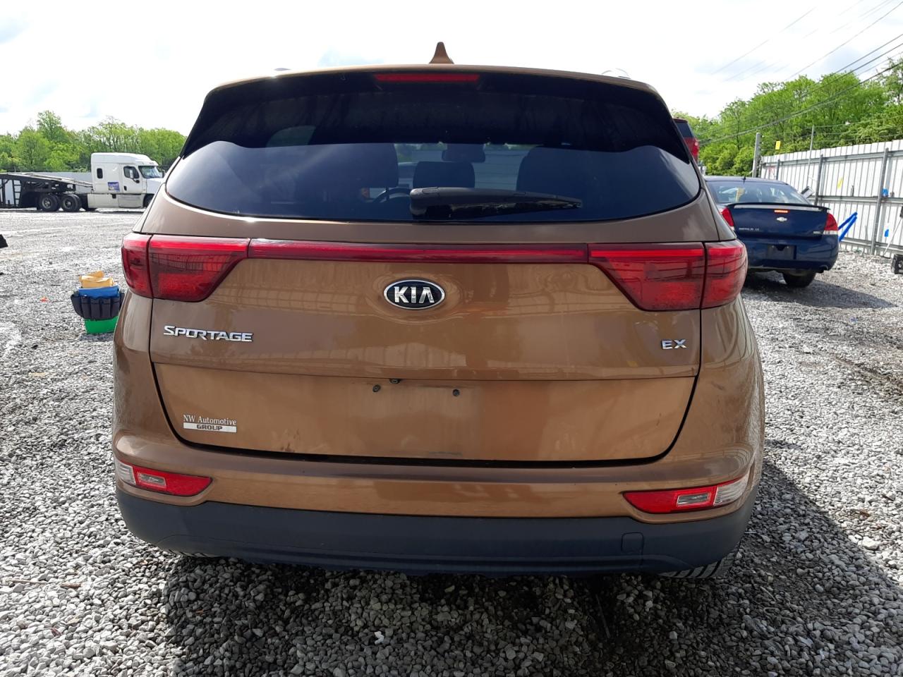 KNDPN3AC8H7215168 2017 Kia Sportage Ex