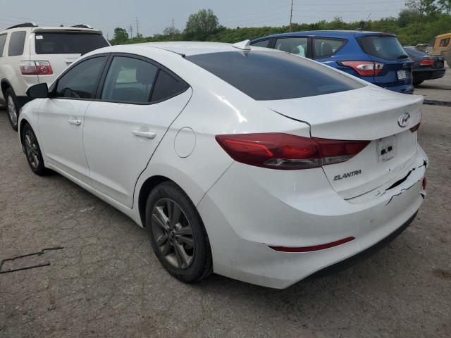  HYUNDAI ELANTRA 2018 Белы