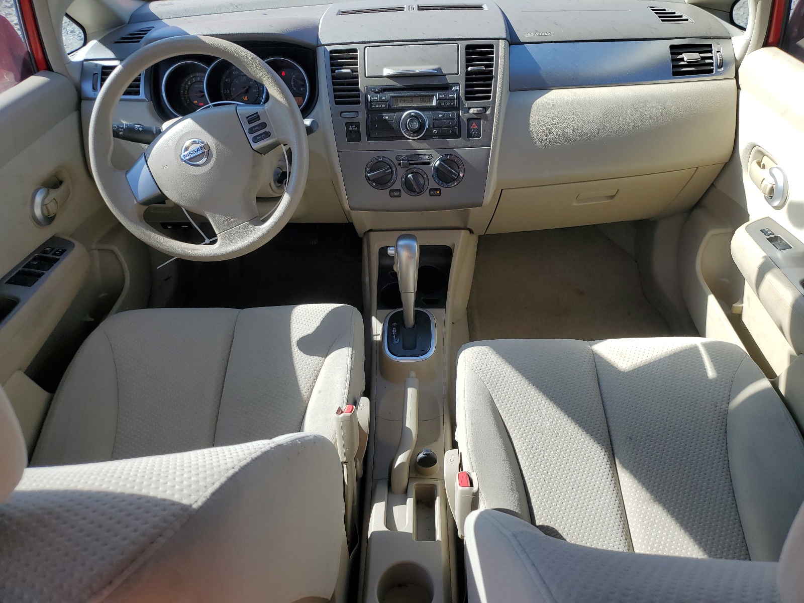 3N1BC1CP1AL371173 2010 Nissan Versa S