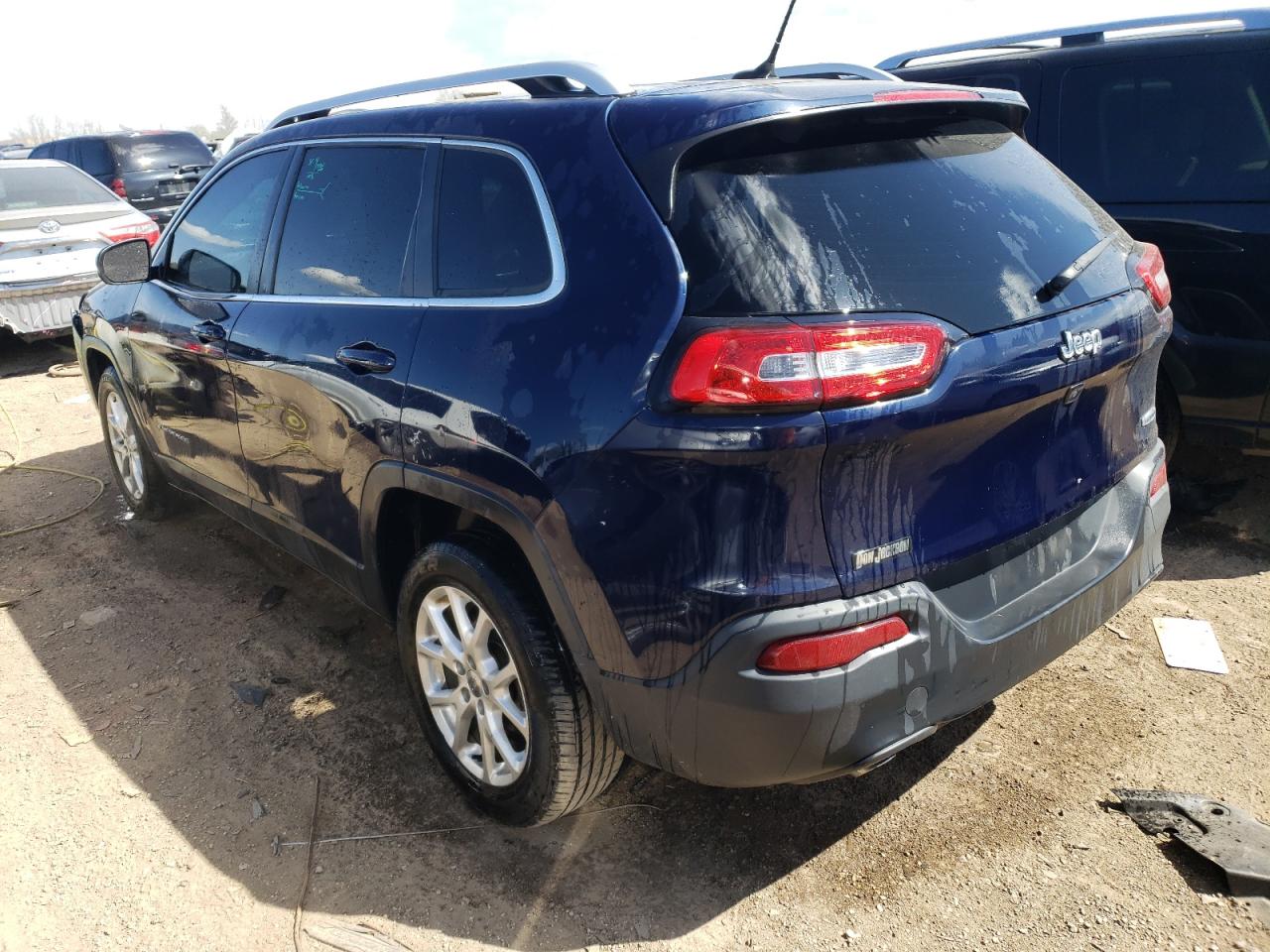 1C4PJLCB3FW712132 2015 Jeep Cherokee Latitude