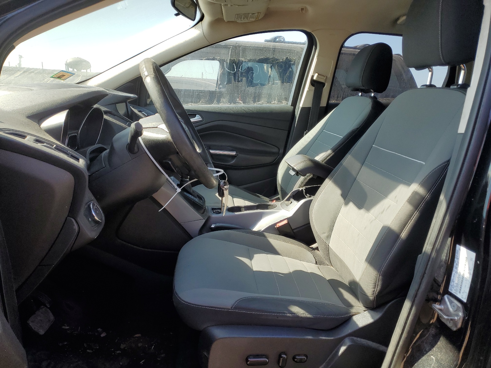 1FMCU0GX4FUA77312 2015 Ford Escape Se