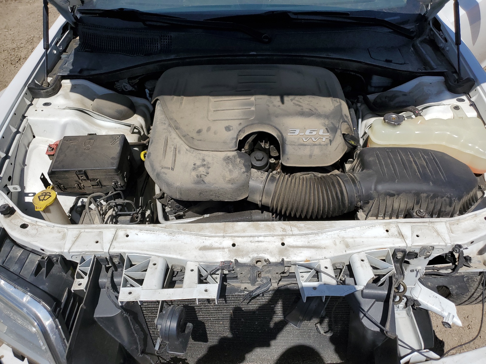 2C3CA5CG4BH564222 2011 Chrysler 300 Limited