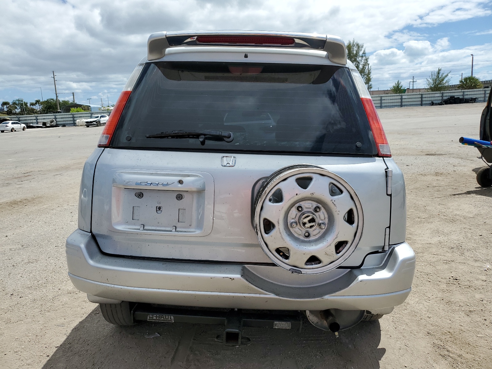 JHLRD2843YC009240 2000 Honda Cr-V Lx