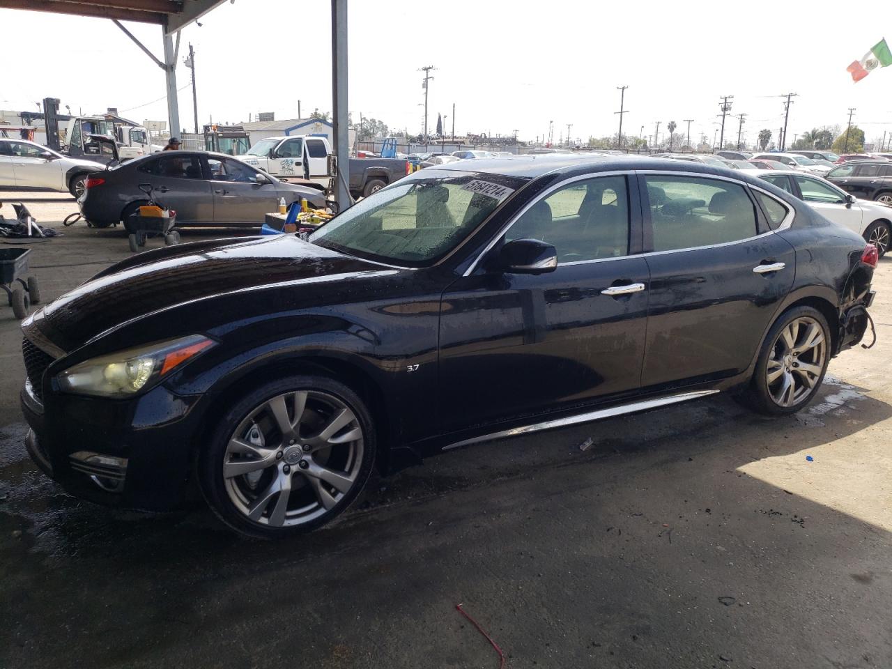 2016 Infiniti Q70L 3.7 VIN: JN1BY1PP4GM630779 Lot: 51641214