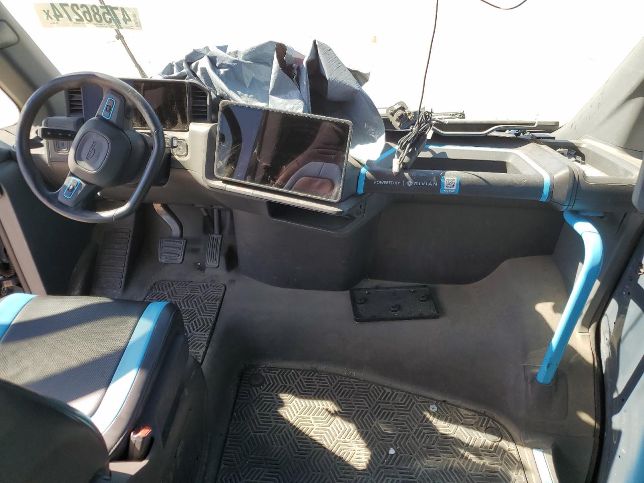 2022 Rivian Edv 700 VIN: 7FCEHDB79NN000549 Lot: 60037095