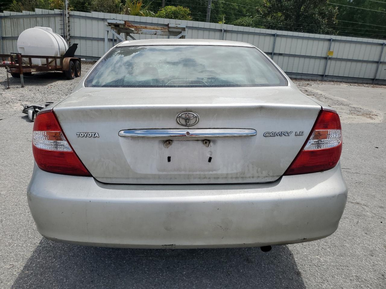 2004 Toyota Camry Le VIN: 4T1BE32K44U804760 Lot: 55914964