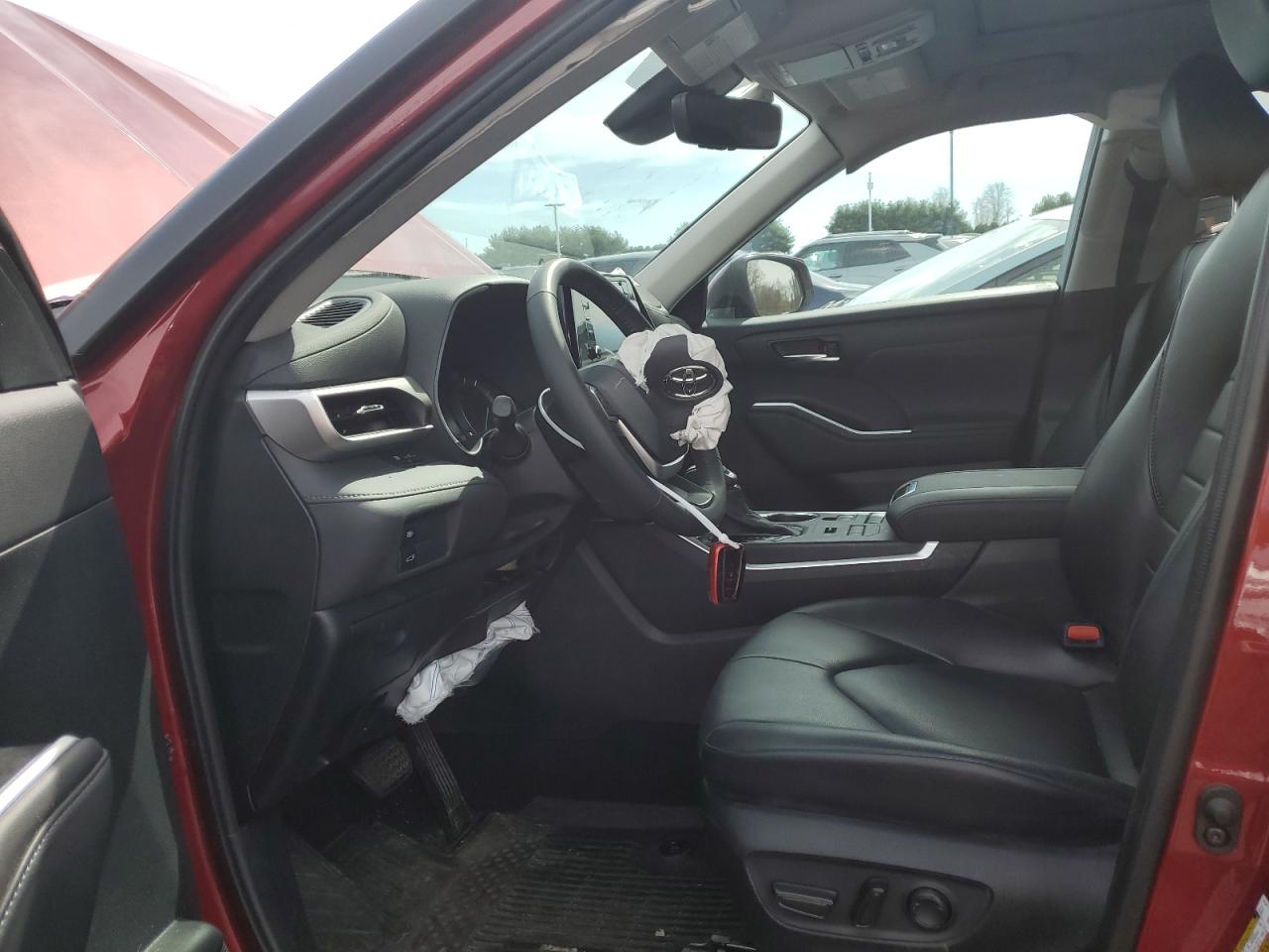 2022 Toyota Highlander Xle VIN: 5TDGZRBH8NS568707 Lot: 51174984