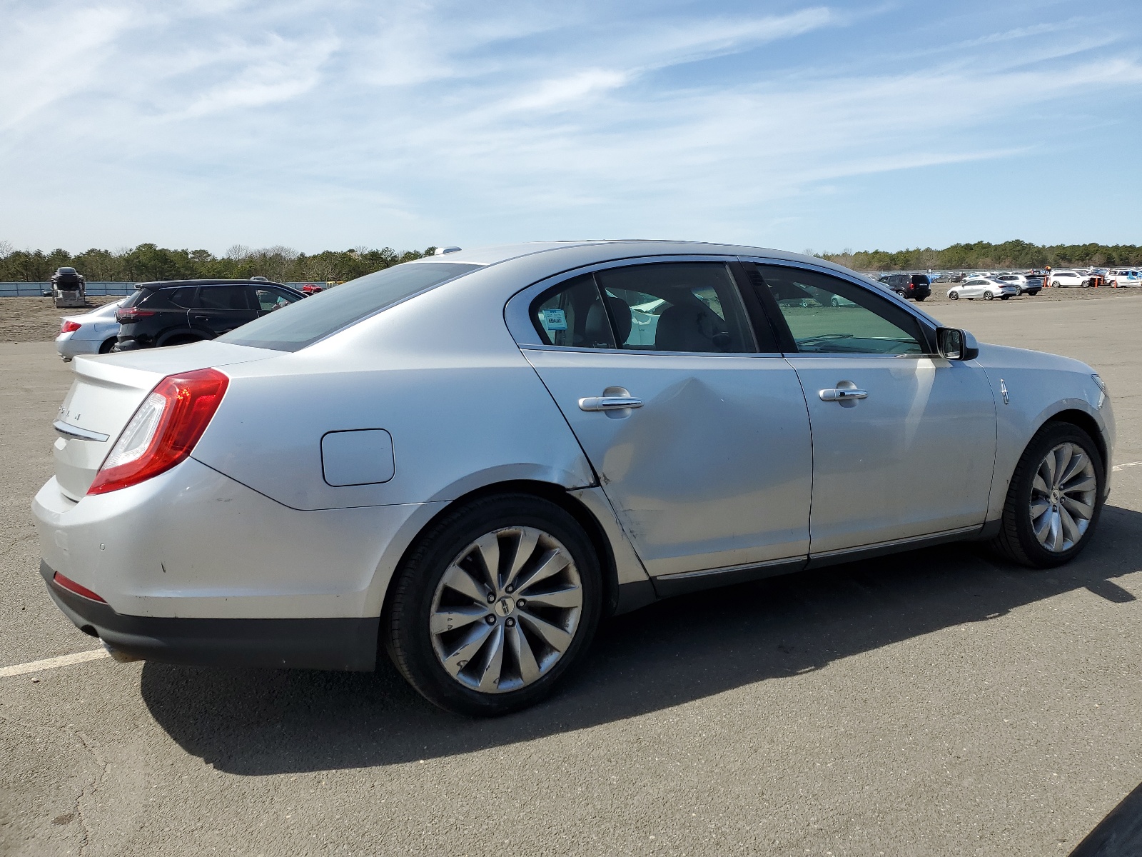 2015 Lincoln Mks vin: 1LNHL9DK2FG600864